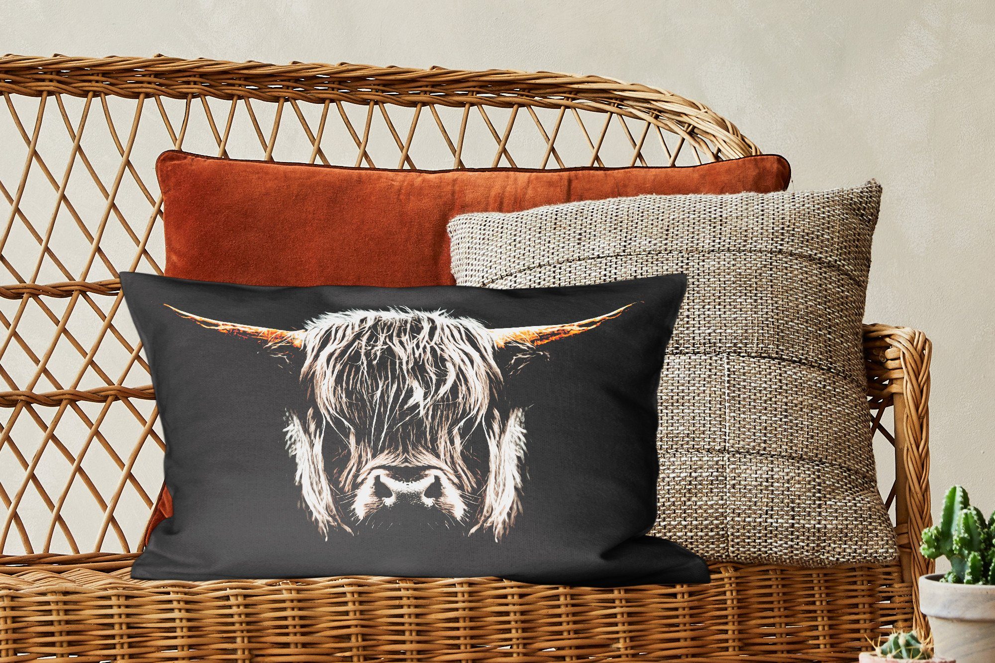 MuchoWow Dekokissen Schottischer Highlander - - Wohzimmer Zierkissen, weiß Hörner - Kuh - Dekoration, mit Schlafzimmer Gold Füllung, -, Schwarz Dekokissen und