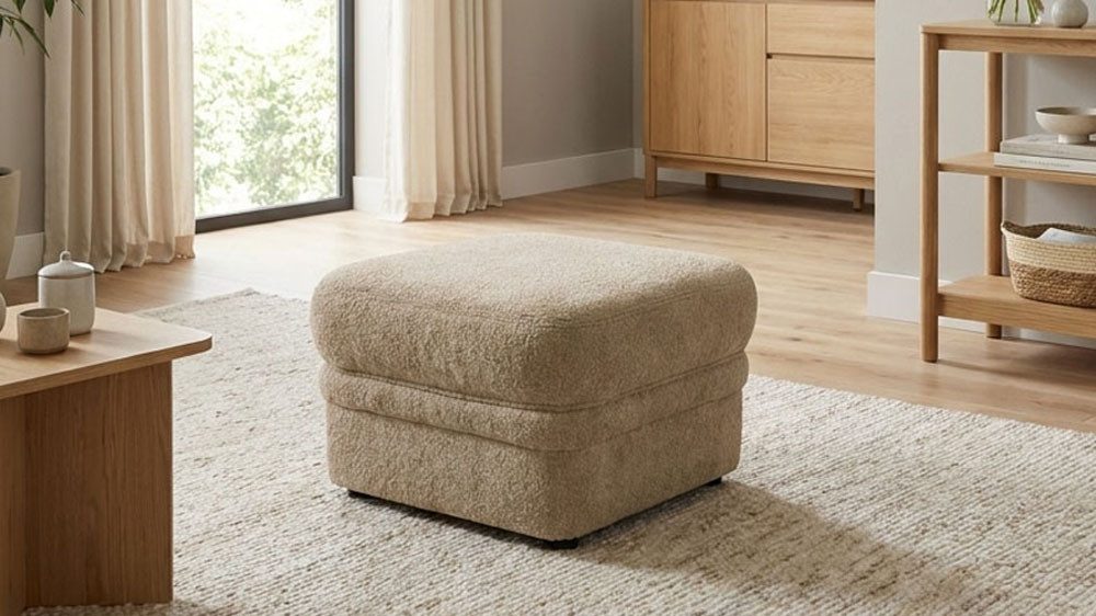 OTTO home Hocker Nyborrg 60 cm, formschönes Design für ein modernes Zuhause, Polsterhocker passend zum Sofa, Breite 60 cm, individuell …