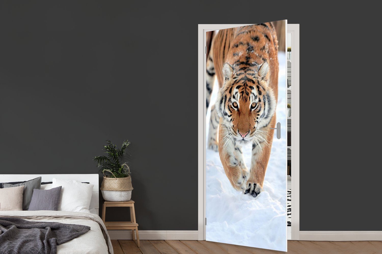MuchoWow Türtapete Tiger - Fototapete bedruckt, (1 cm Tür, 75x205 Schnee Tiere, - Türaufkleber, Matt, für St)