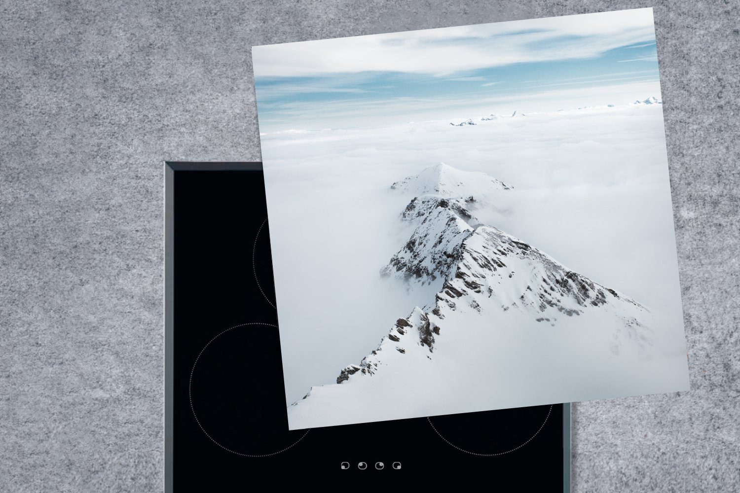 MuchoWow Vinyl, Arbeitsplatte (1 - 78x78 cm, Schnee Ceranfeldabdeckung, Alpen Berg, Herdblende-/Abdeckplatte küche tlg), - für