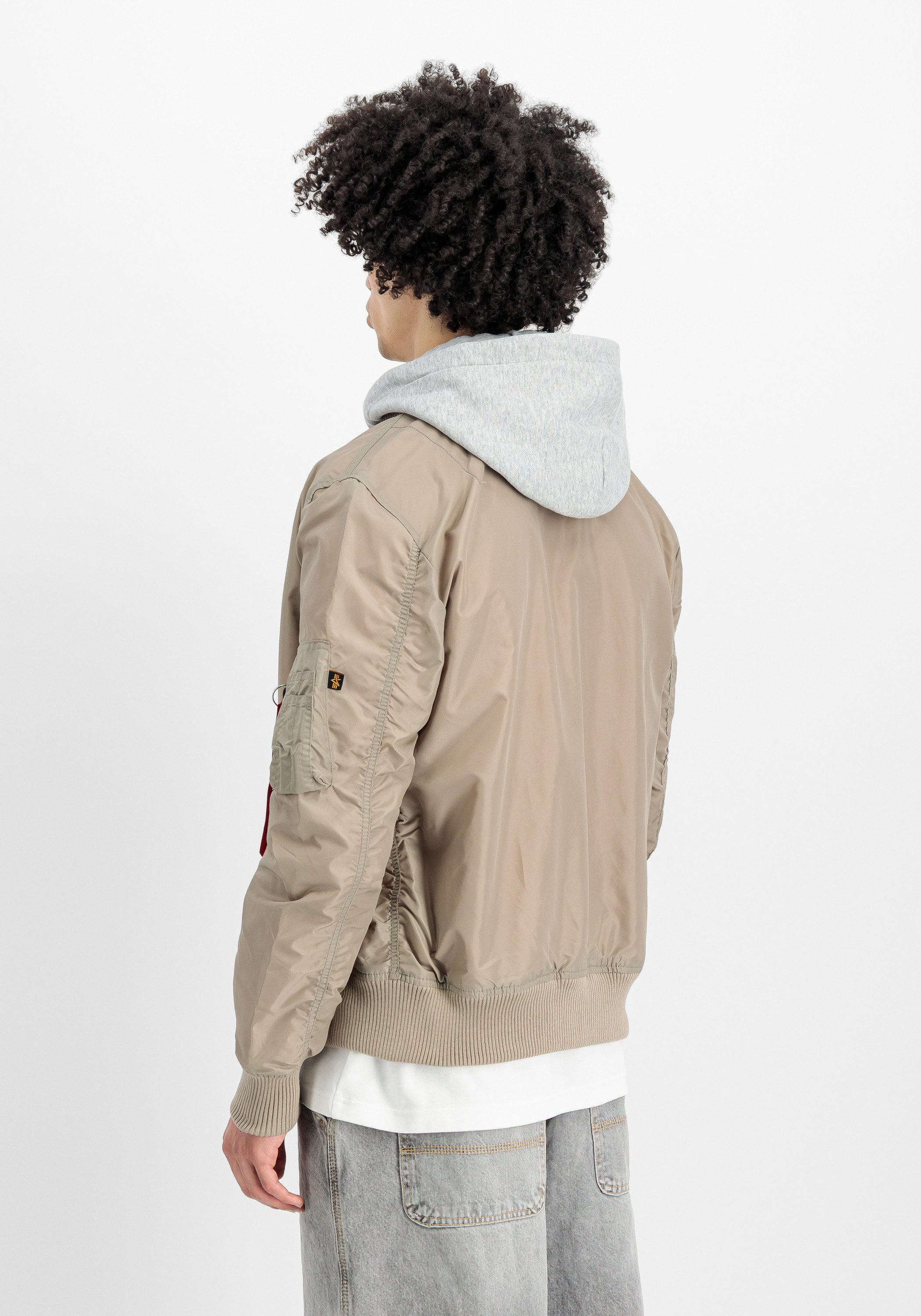Alpha Industries Bomberjacke MA-1 TT Hood Light