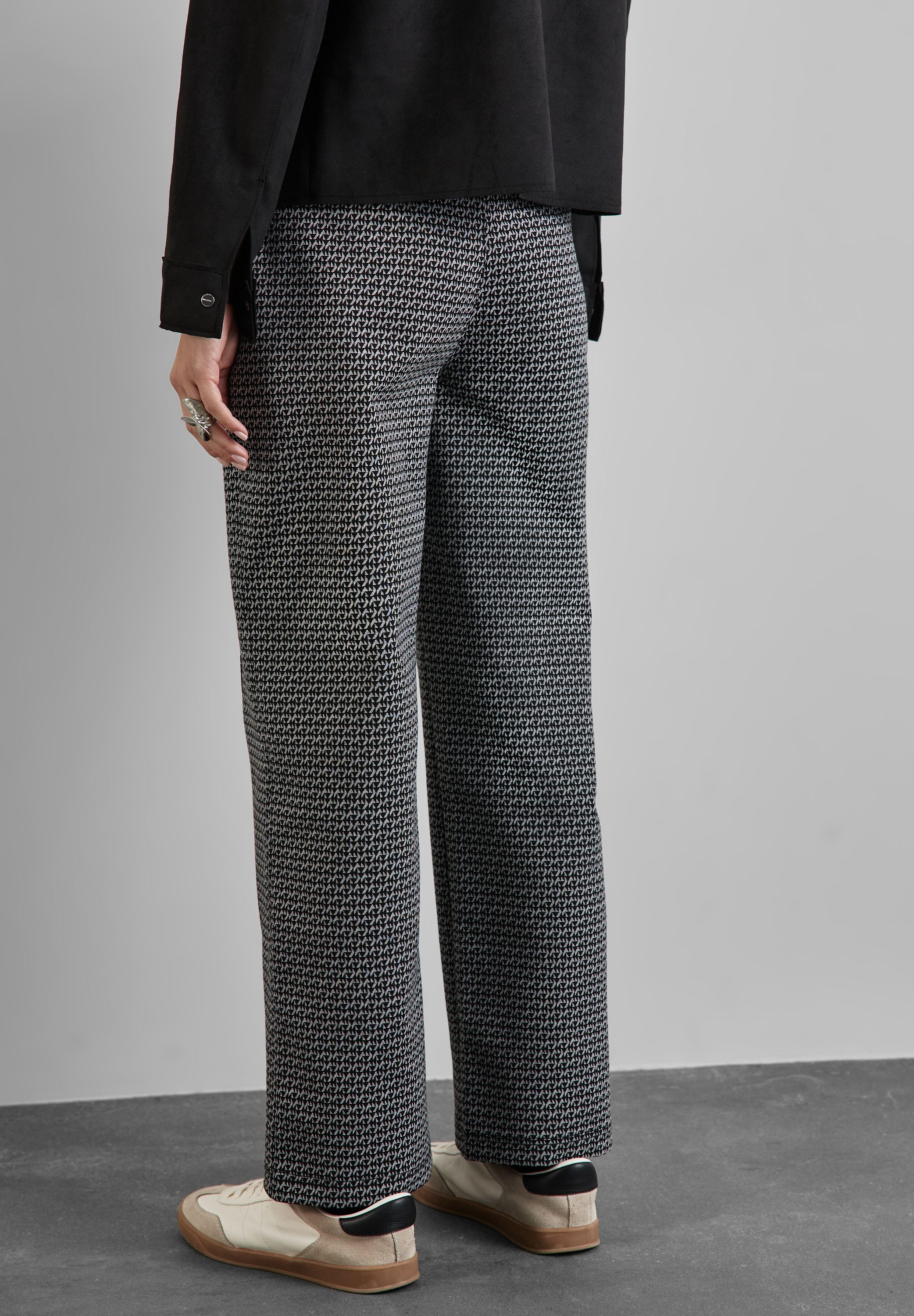 STREET ONE Stoffhose High Waist