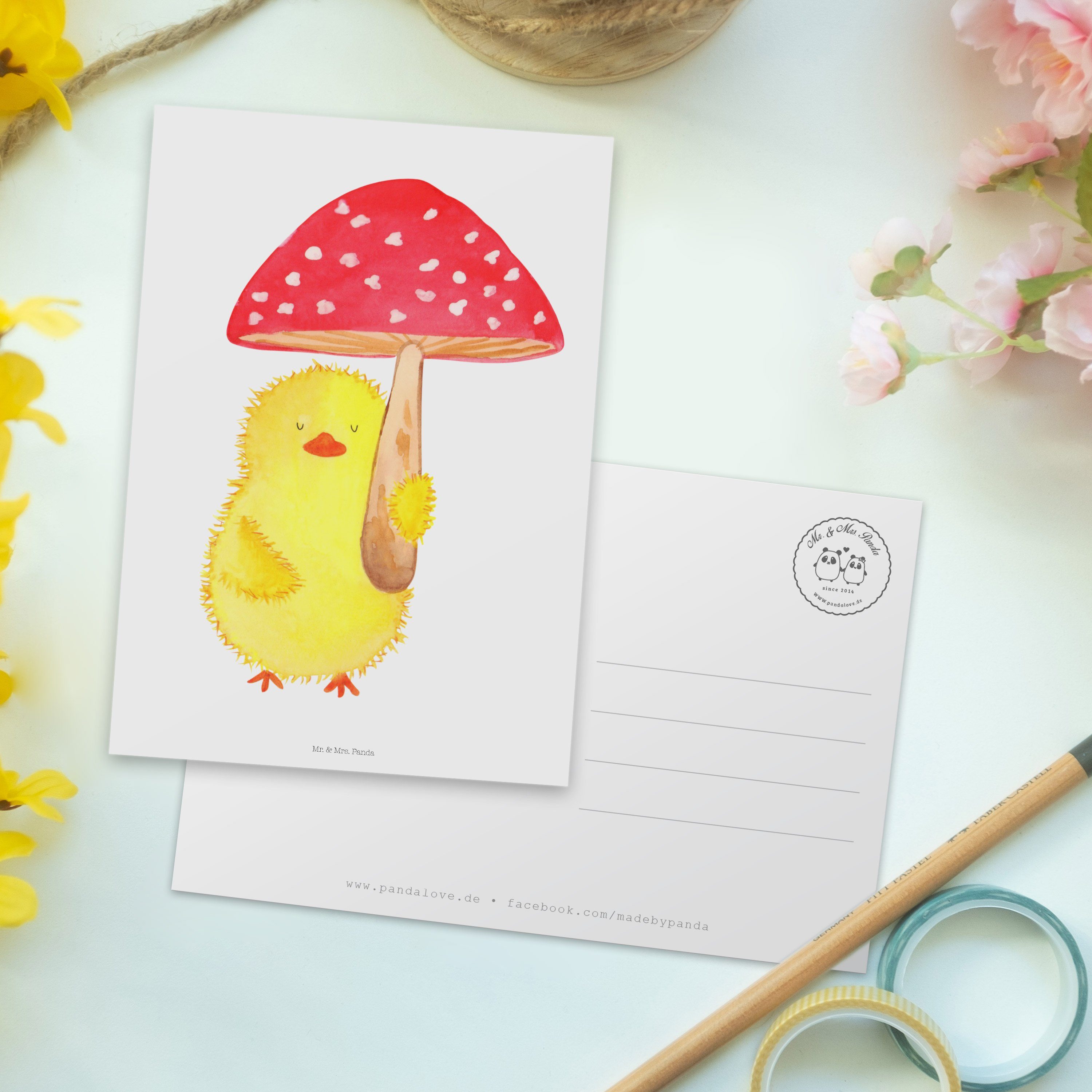 Panda Mrs. Postkarte - Weiß - Mr. Küken & Ges Grußkarte, Geburtstagskarte, Geschenk, Fliegenpilz