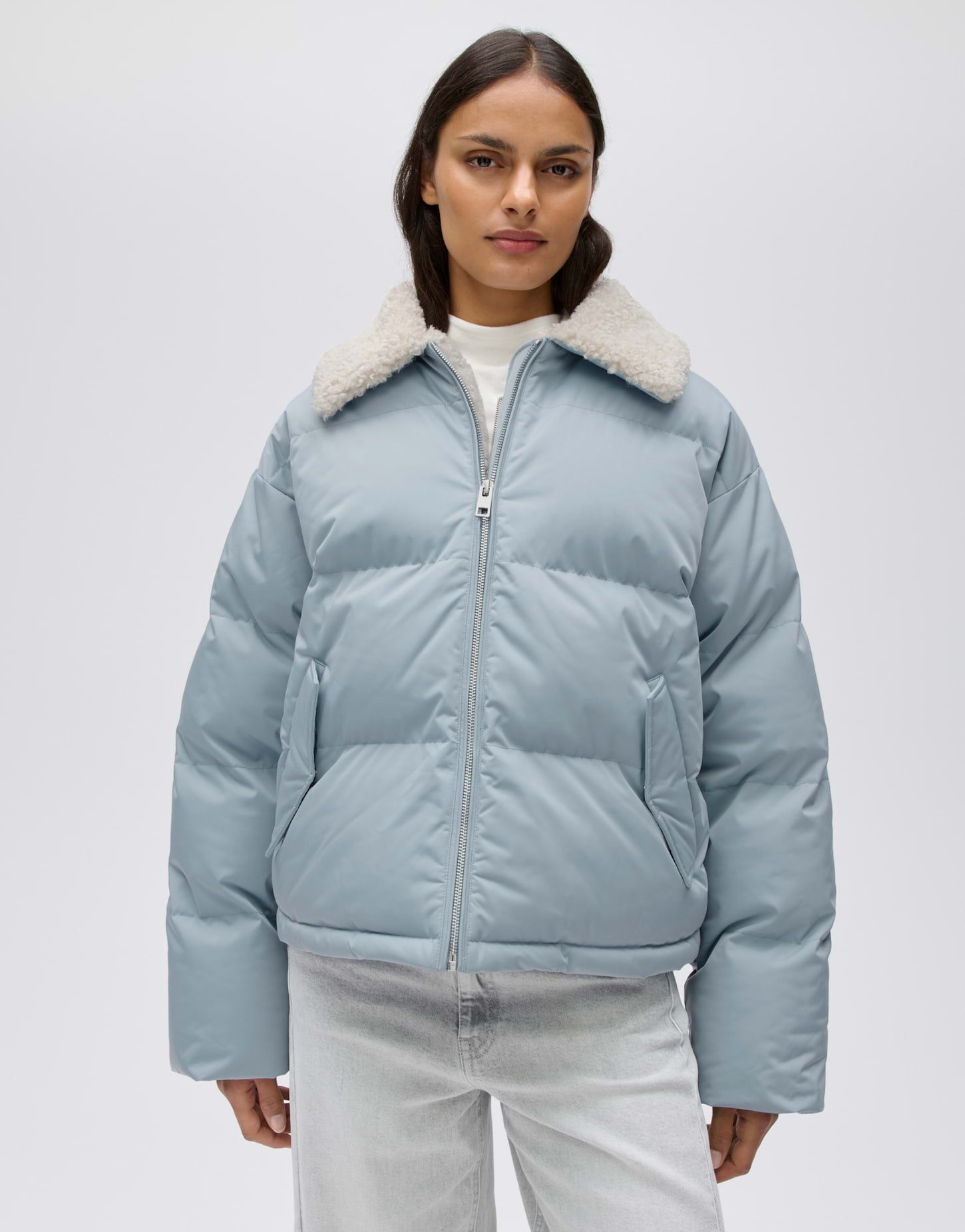 OPUS Steppjacke Hatchy aus Webware mit wasserabweisender Funktion Voluminöse Silhouette mit Fellimitatkragen und Steppmuster