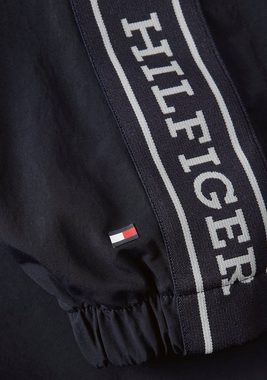 Tommy Hilfiger Outdoorjacke MONOTYPE TAPE RLX 1/2 ZIP JACKET mit Logo-Tape