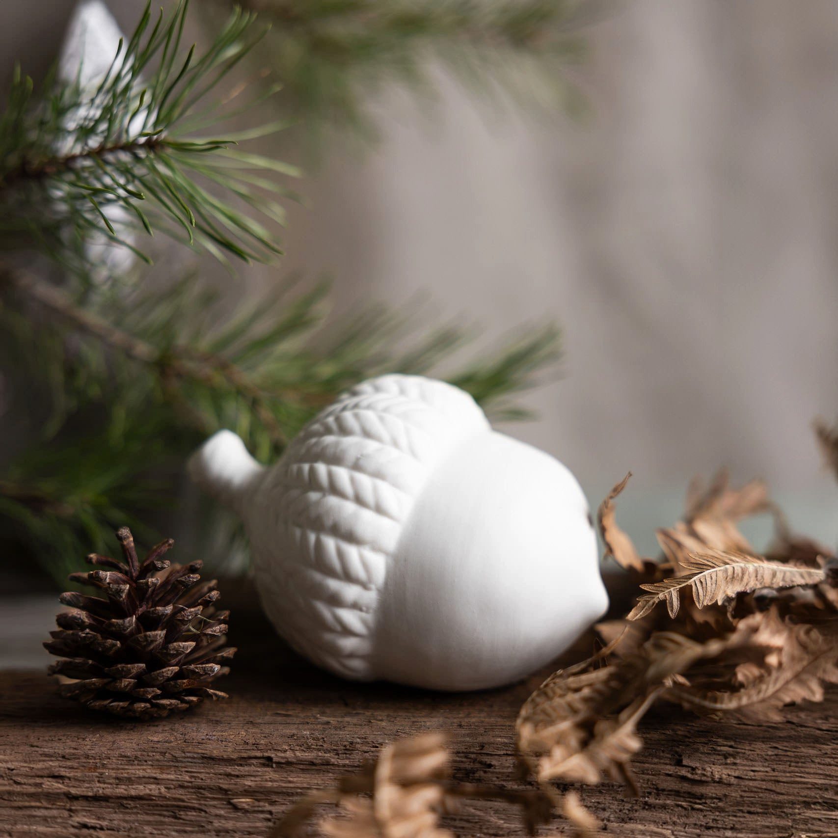 Storefactory Dekoobjekt Eichel Vastansjö Herbstdeko in weiß