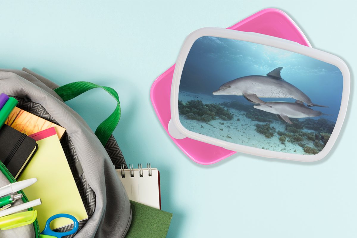 für - rosa Delfin Kunststoff - MuchoWow Kinder, Mädchen, Erwachsene, Meer, Brotbox (2-tlg), Snackbox, Kunststoff, Lunchbox Kalb Brotdose