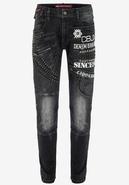 Cipo & Baxx Slim-fit-Jeans mit coolen Nieten