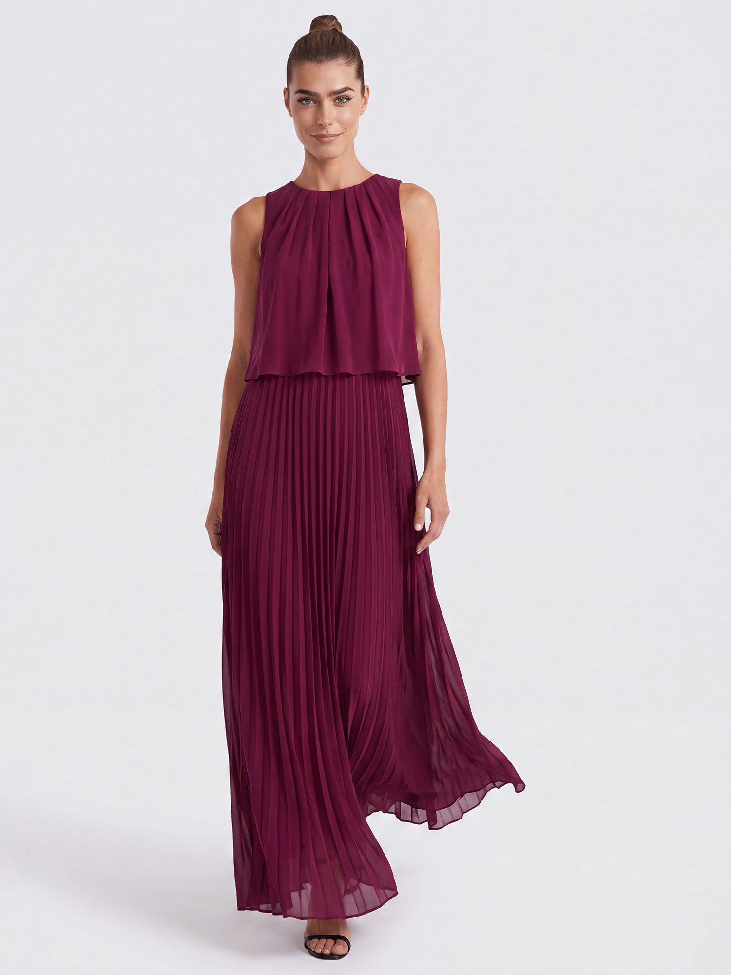 Apart Abendkleid mit Plisseerock