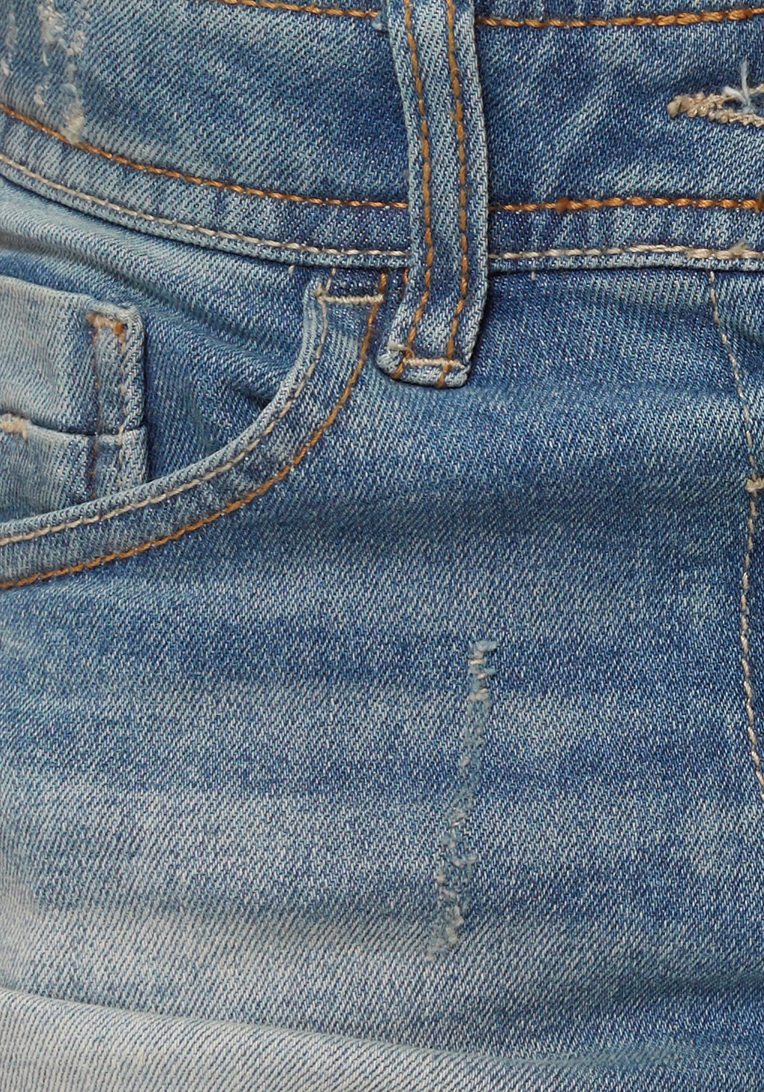 Kinder Teens (Gr. 128 - 182) Arizona Jeansshorts mit aufwendigen Details und offenem Saum