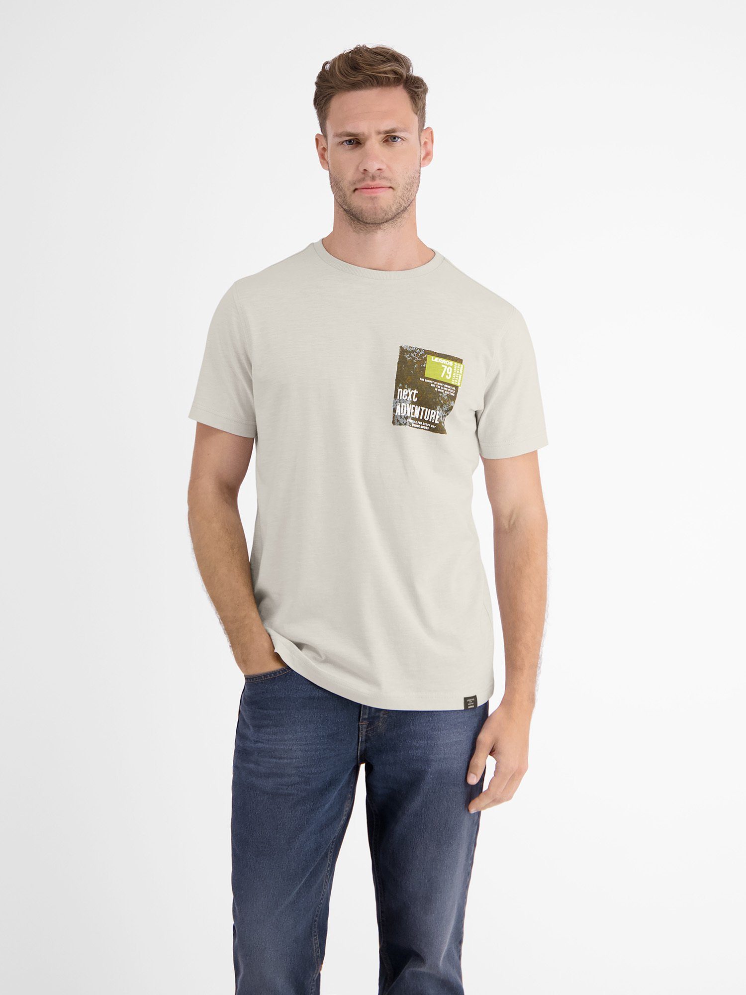 LERROS T-Shirt LERROS O-Neck T-Shirt, Brustprint FOG WHITE