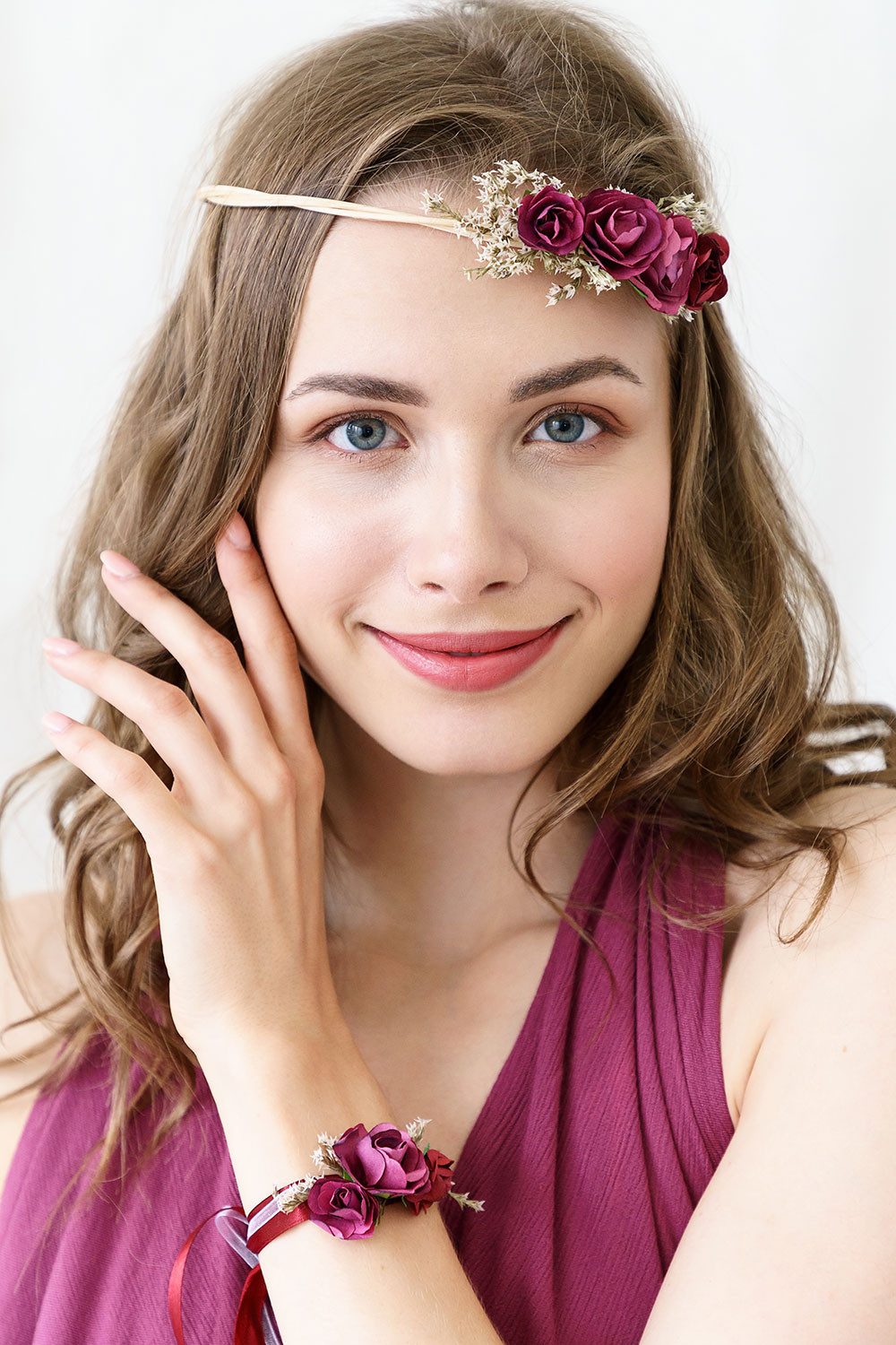 partydeco Diadem, Blumenkranz für Haare 18cm Haarkranz mit Blumen Weinrot / Bordeaux