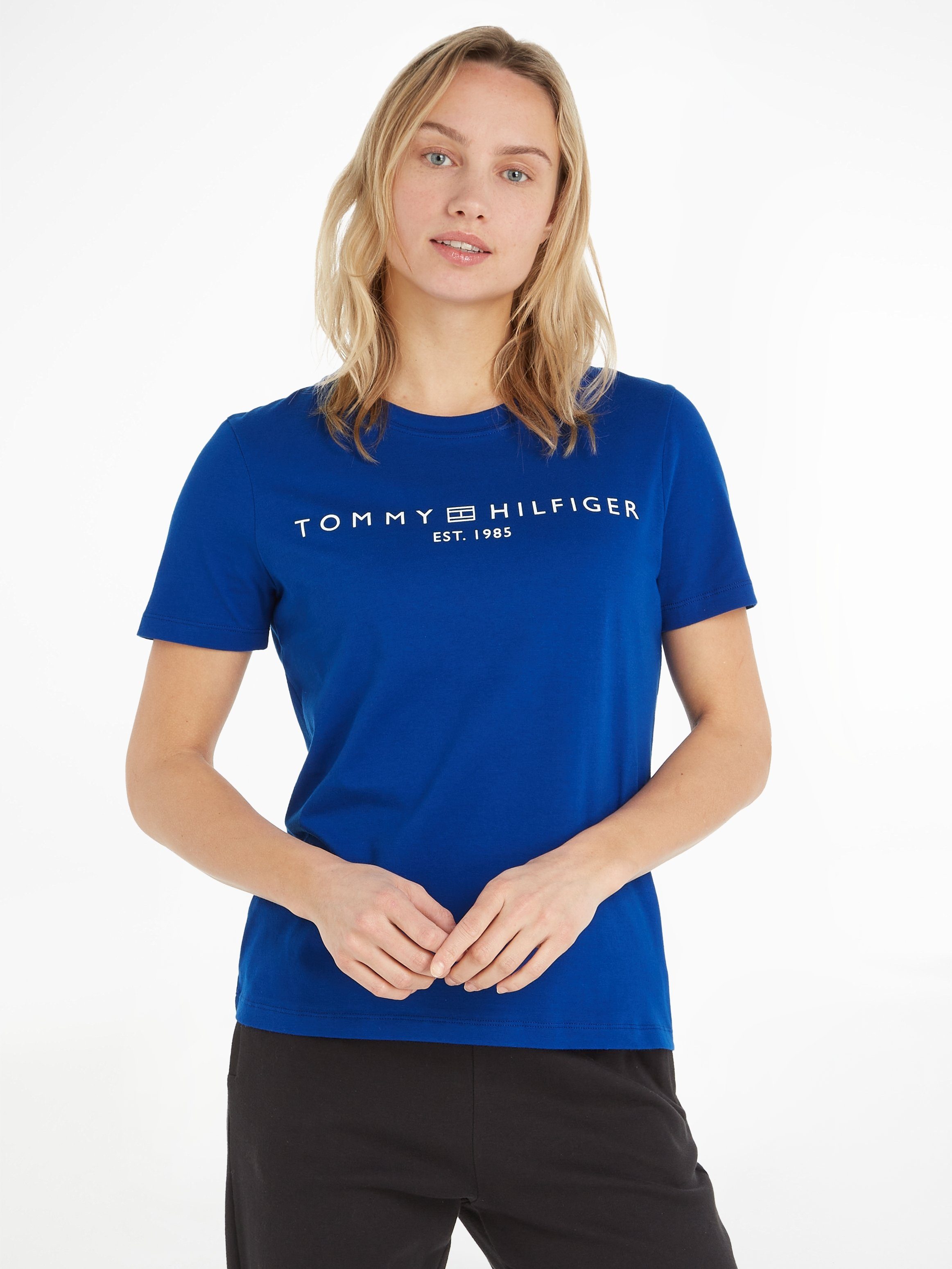 Tommy Hilfiger T-Shirt REG CORP LOGO C-NK SS mit Markenlabel auf der Brust ultra blau