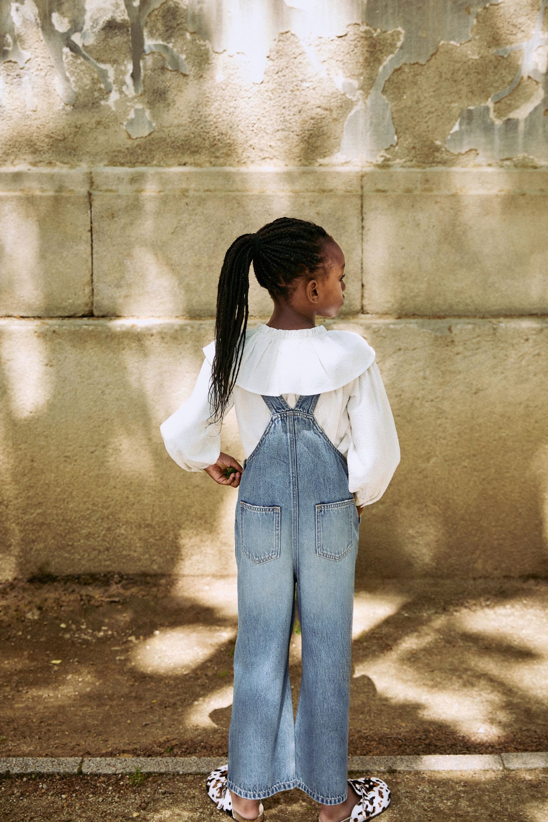 Next Jeanslatzhose Latzhose mit weitem Bein (1-tlg)