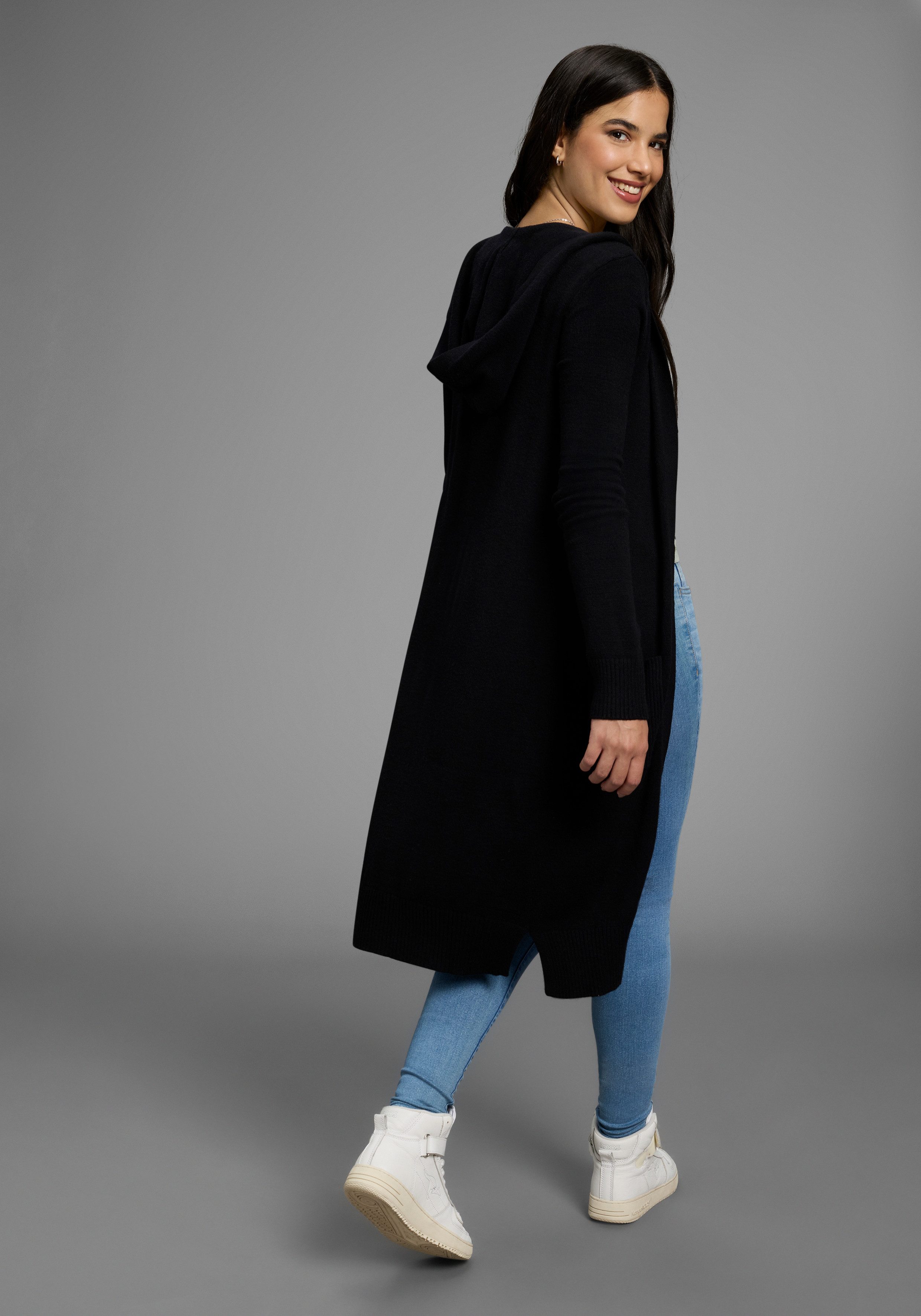 KangaROOS Longstrickjacke in offener Long-Form mit Kapuze günstig online kaufen