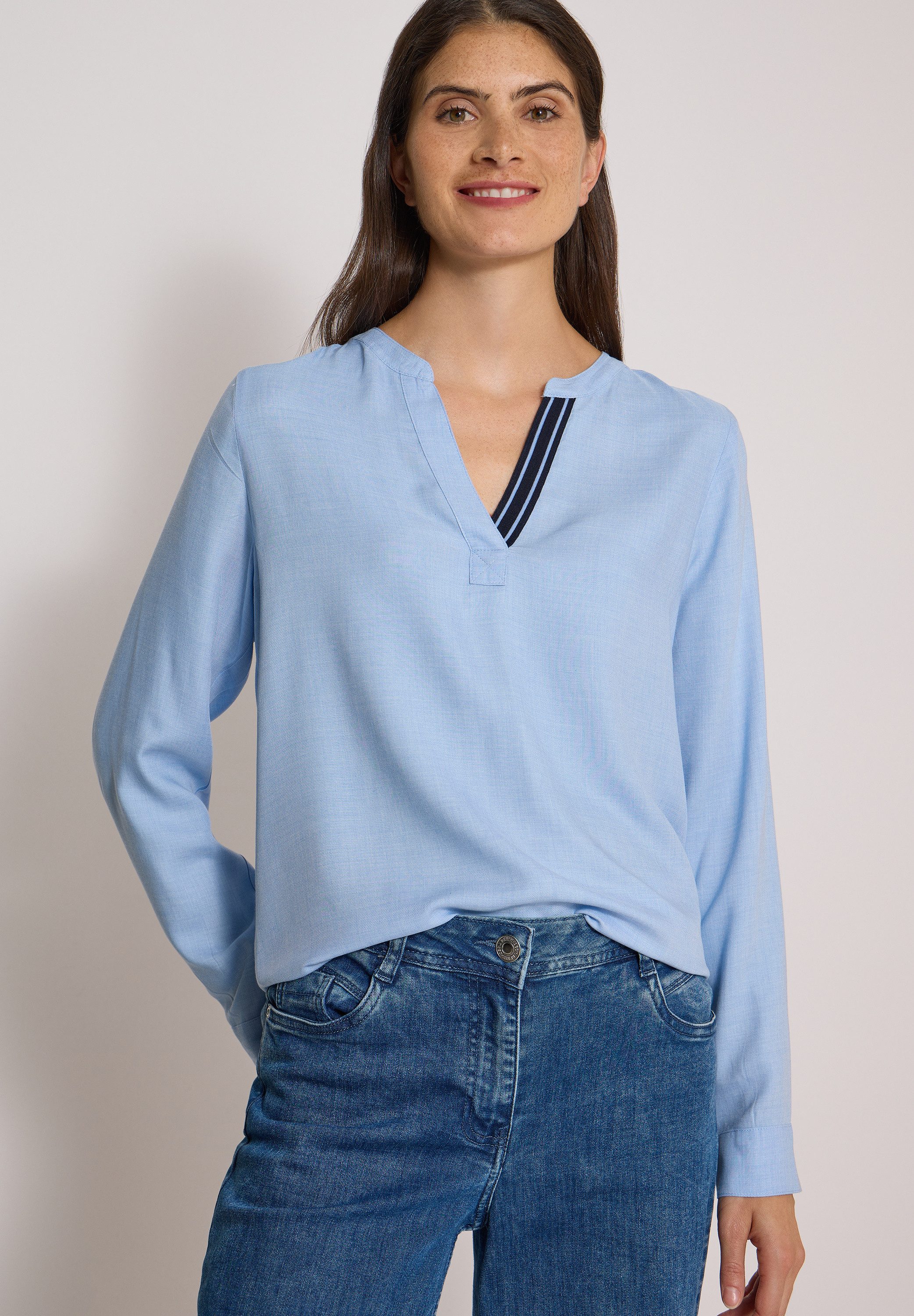 CECIL Shirtbluse mit geschlitztem Rundhalsausschnitt
