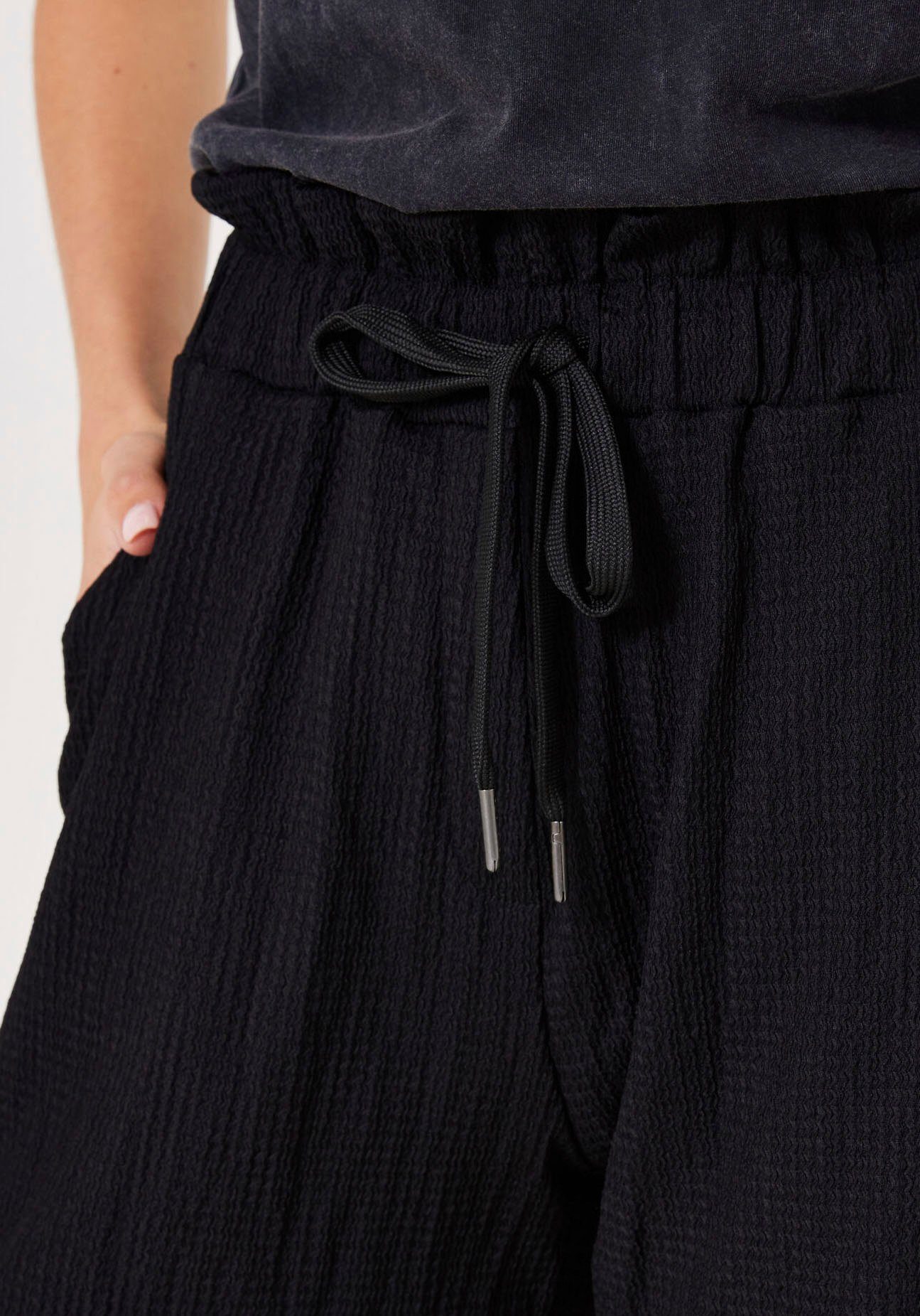 Taillenbund Garcia Shorts mit black elastischem