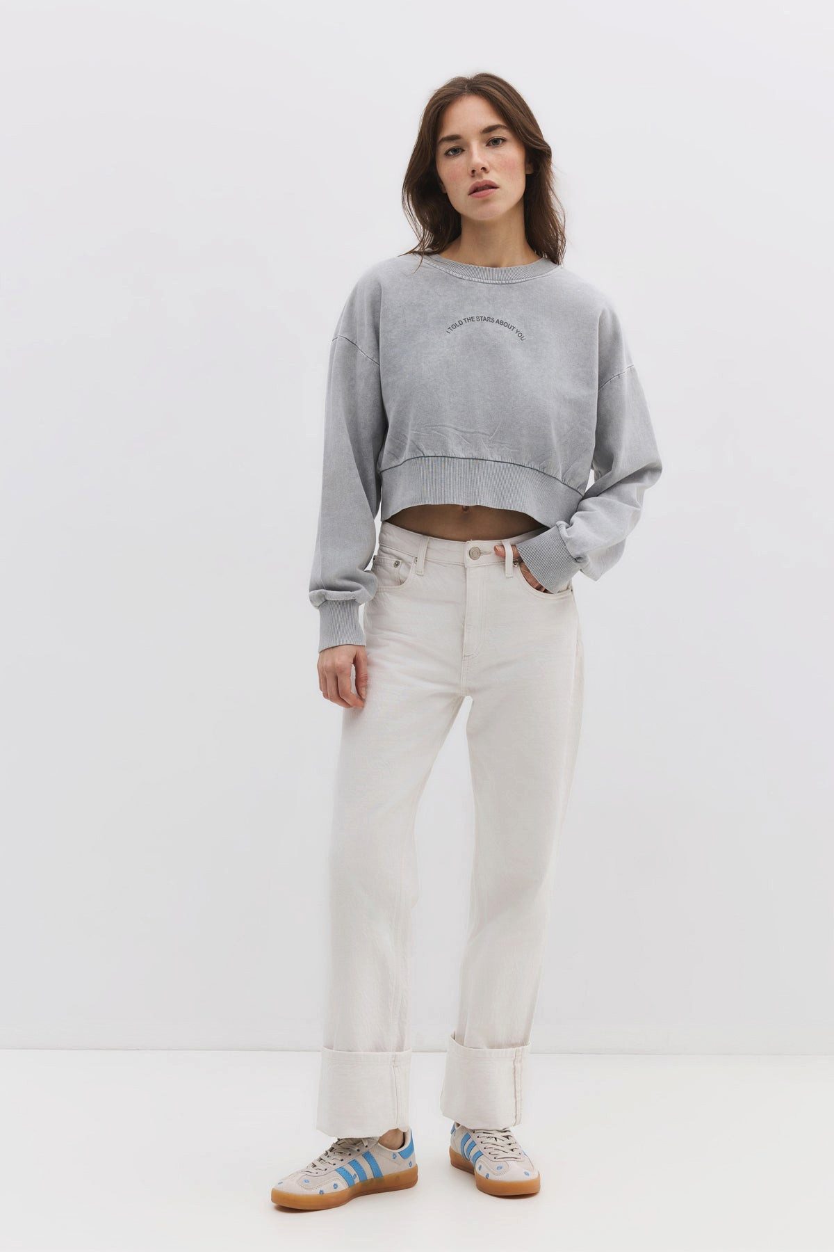 Kapuzensweatshirt Sweatshirt mit Steinverzierungen