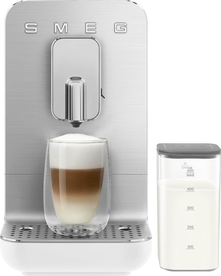 Milchbehälter, Kaffeevollautomat Mahlgrad Smeg BCC13WHMEU, einstellbarer stufenlos inkl.