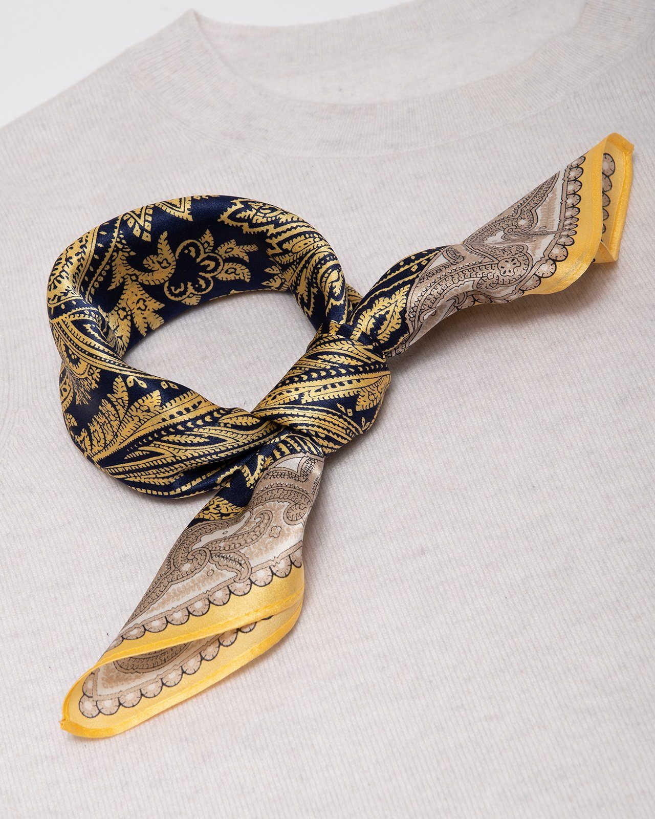 MayTree Seidentuch Seidentuch quadratisch Farn 53x53 gelb dunkelblau, (Stüc günstig online kaufen