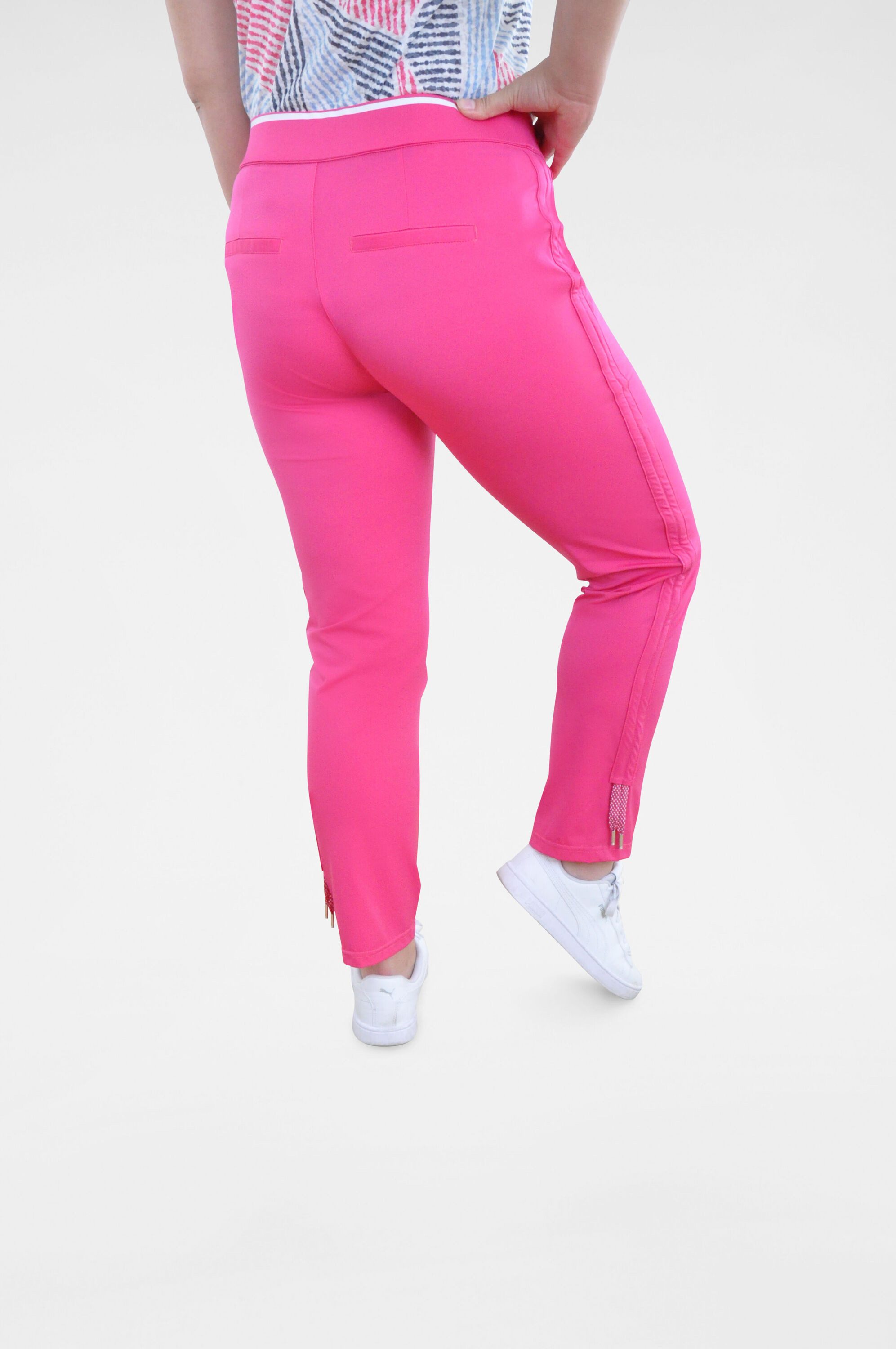 NAVIGAZIONE Stoffhose Raffinierte Details