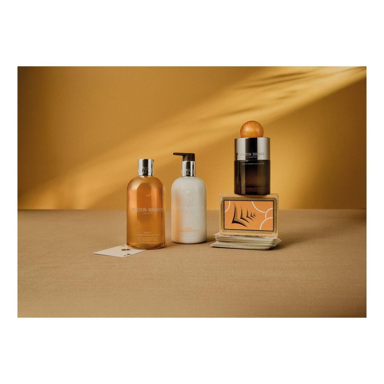 MOLTON BROWN Eau de Parfum Sunlit Clementine & Vetiver EdP Nat. Spray, Unisex-Duft