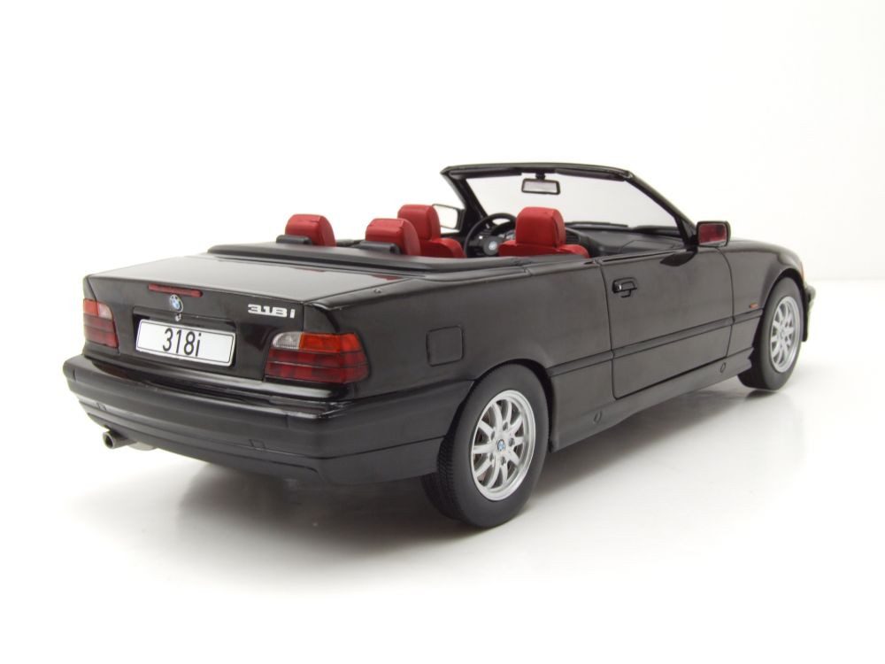 MCG Modellauto BMW 318i Cabrio E36 1996 schwarz, Maßstab 1:18