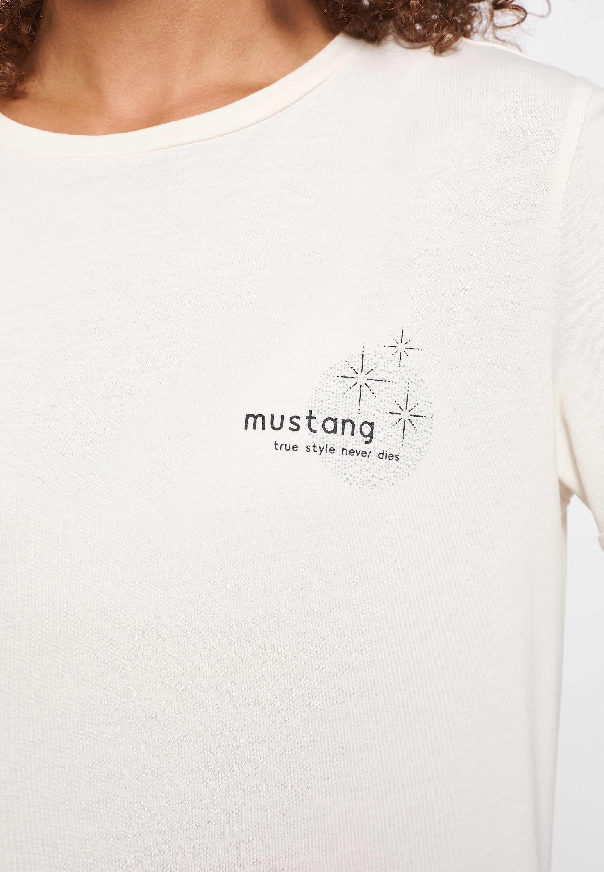 Kurzarmshirt Mustang Alina T-Shirt Chestprint C Style MUSTANG offwhite