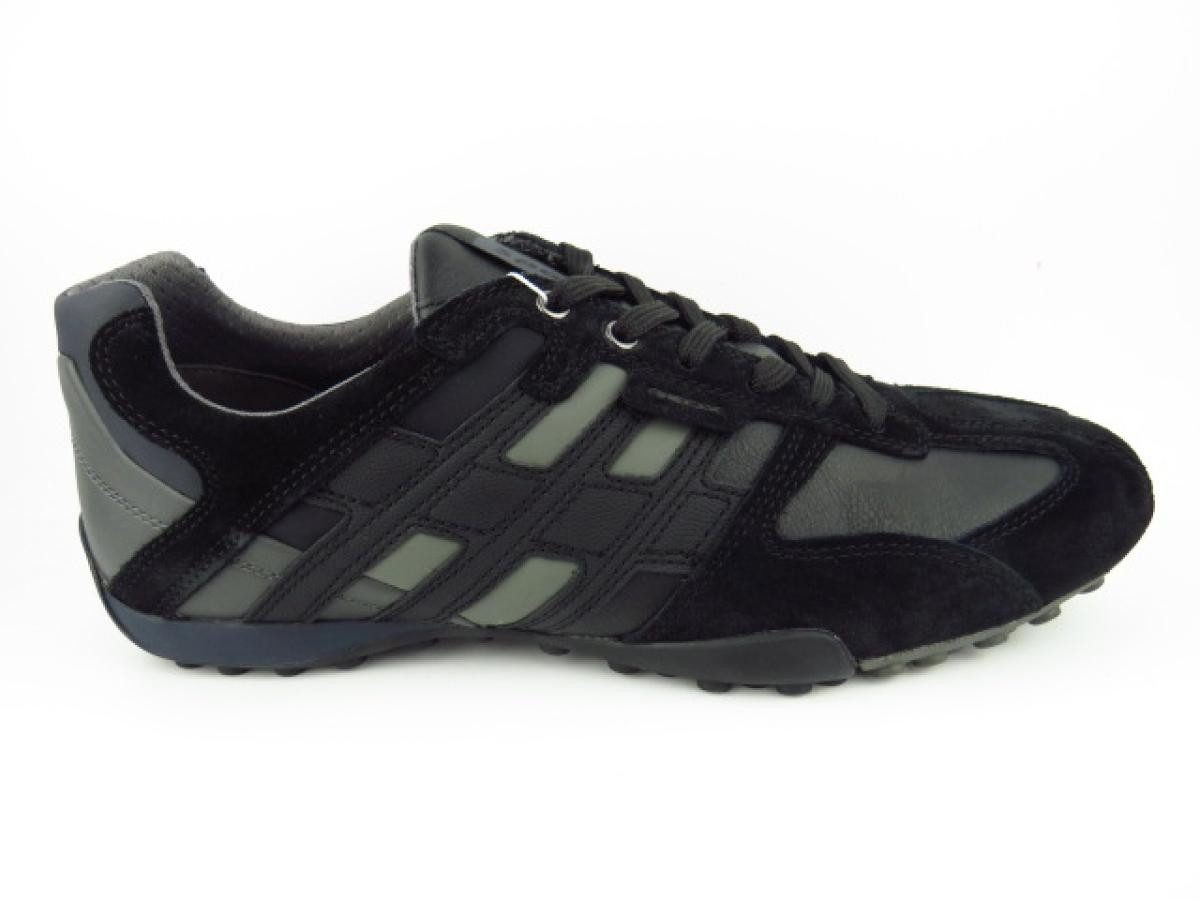 Snake Sneaker