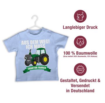 Shirtracer T-Shirt Aus dem weg ich muss Traktor fahren grün/weiß Traktor