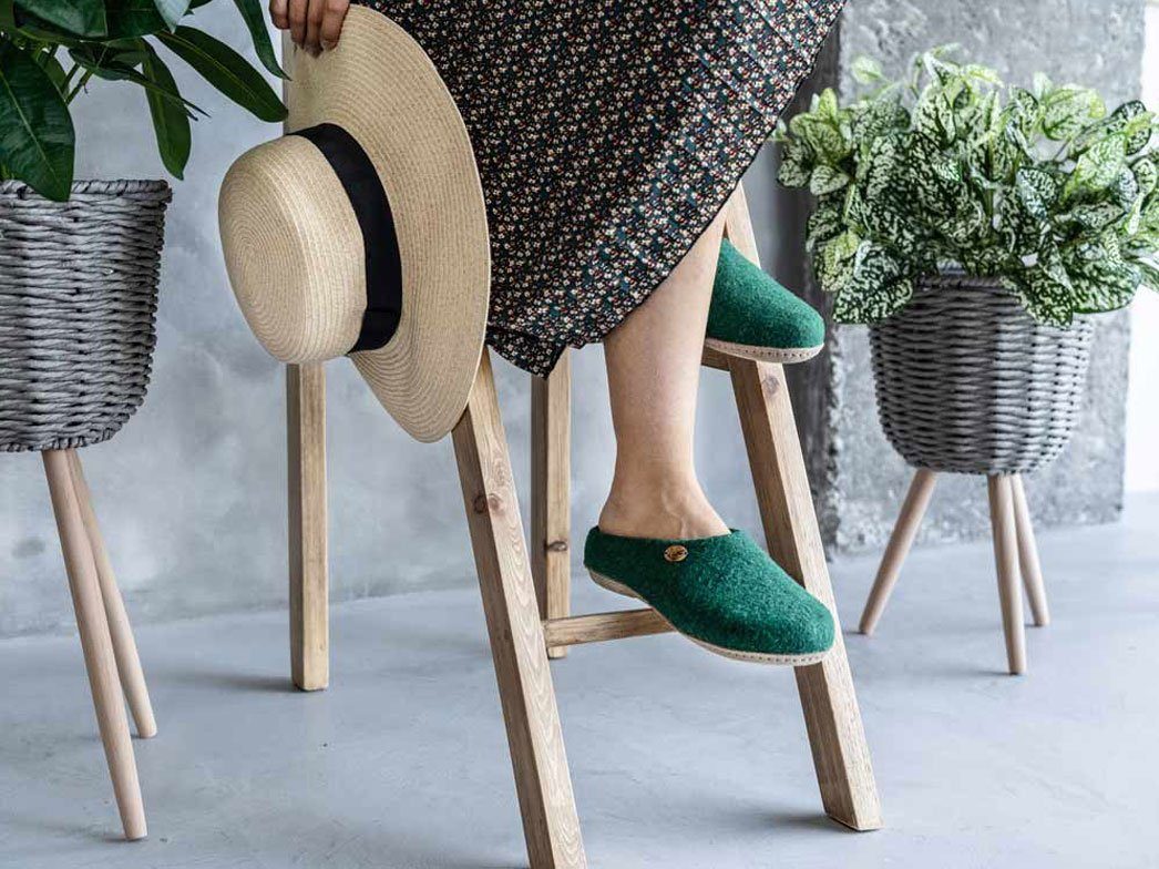WoolFit handgefilzte Pantoffeln für Damen und Herren aus 100% Wolle Hausschuh ideal für eigene Einlagen