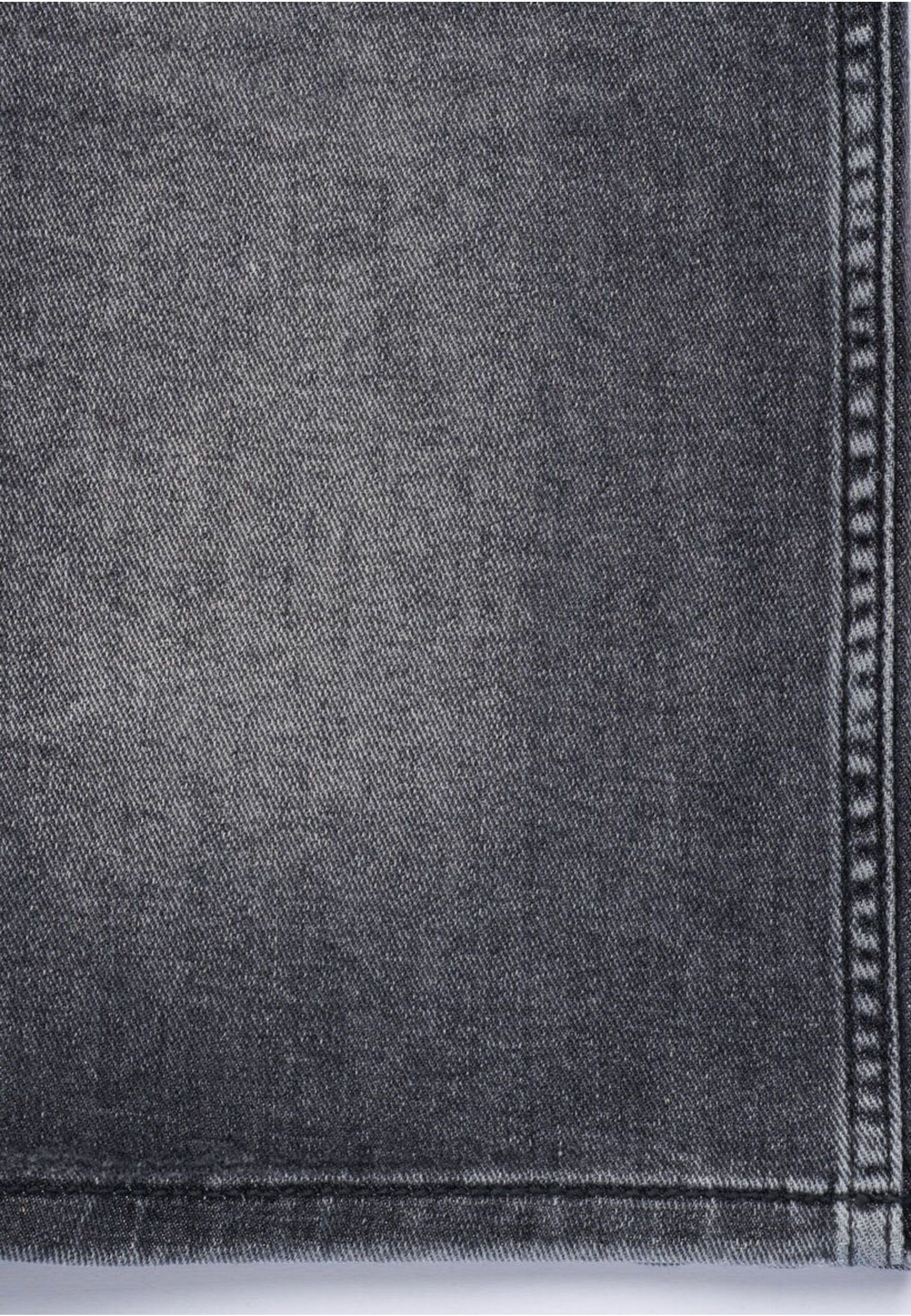 bugatti 5-Pocket-Jeans besonders weicher Haptik mit hellgrau