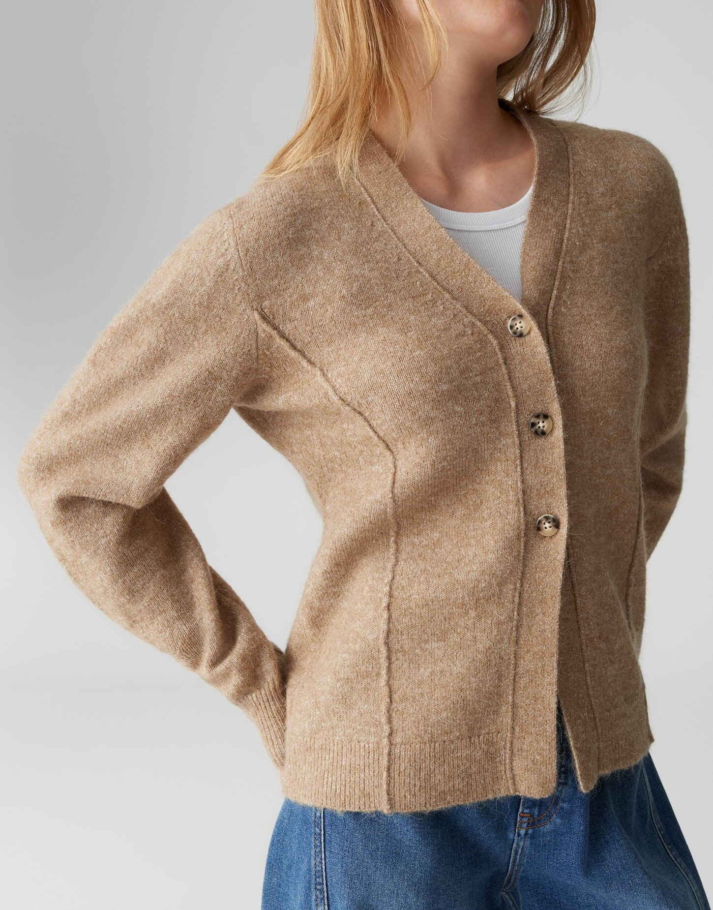 OPUS Strickjacke DARIEL Slim tailliert im Alpaka Wollmix figurbetonte Passform, weicher Griff