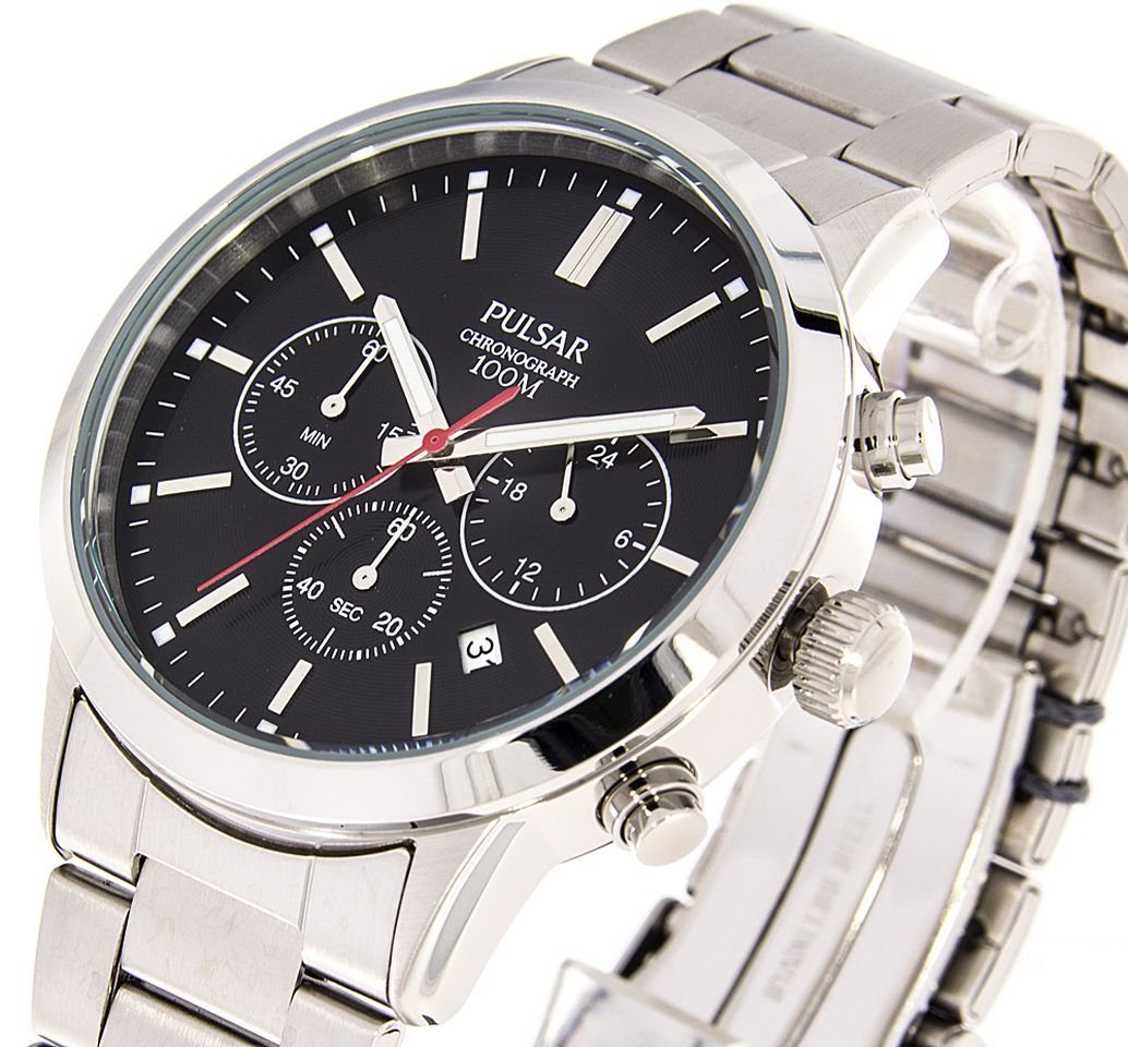 pulsar chronograph