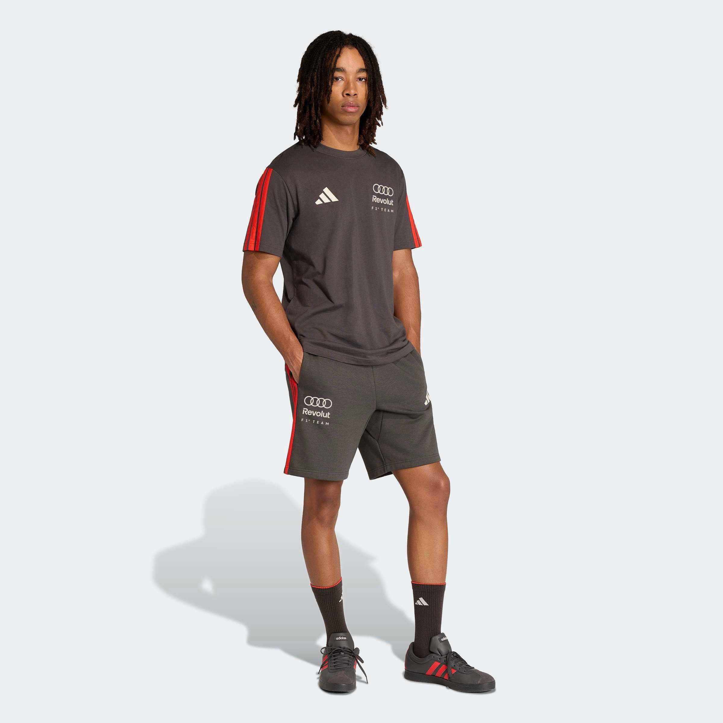 adidas Performance Shorts AUDI REVOLUT F1 TEAM DNA mit Kordelverschluss, aus Baumwolle, normal-weite Passform – Bild 5 von 5