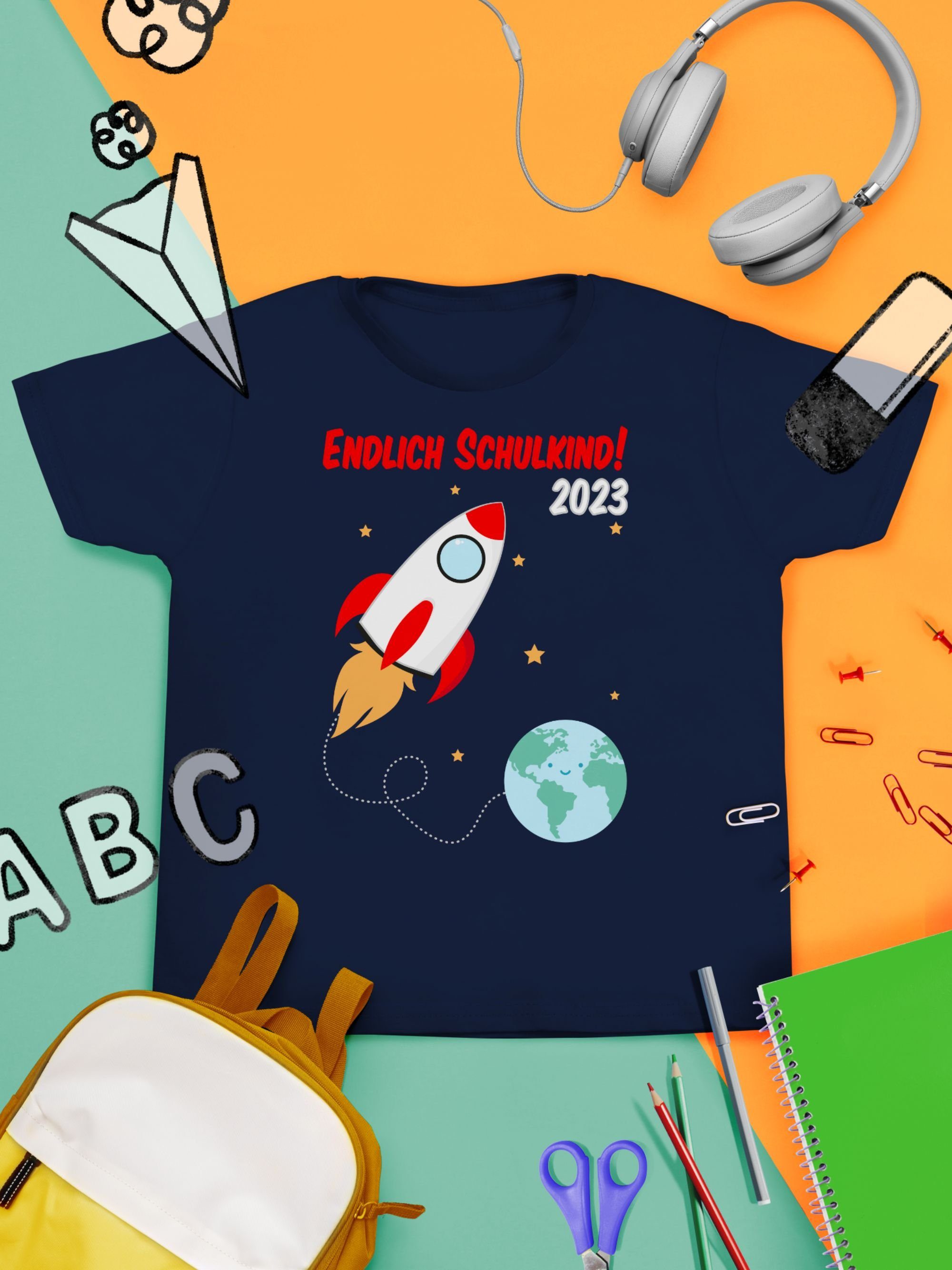 Shirtracer T-Shirt Blau Junge Geschenke Rakete 2023 Schulanfang 1 Schulkind Einschulung Navy Endlich