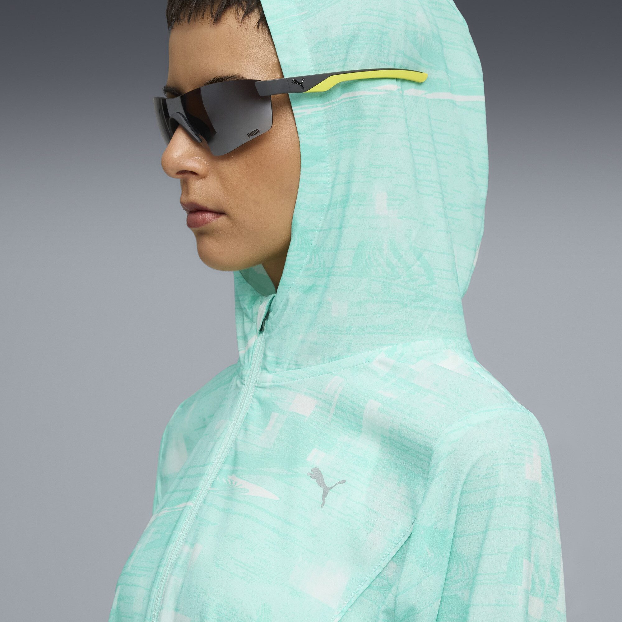 PUMA Trainingsjacke RUN VELOCITY Gewebte Jacke Damen