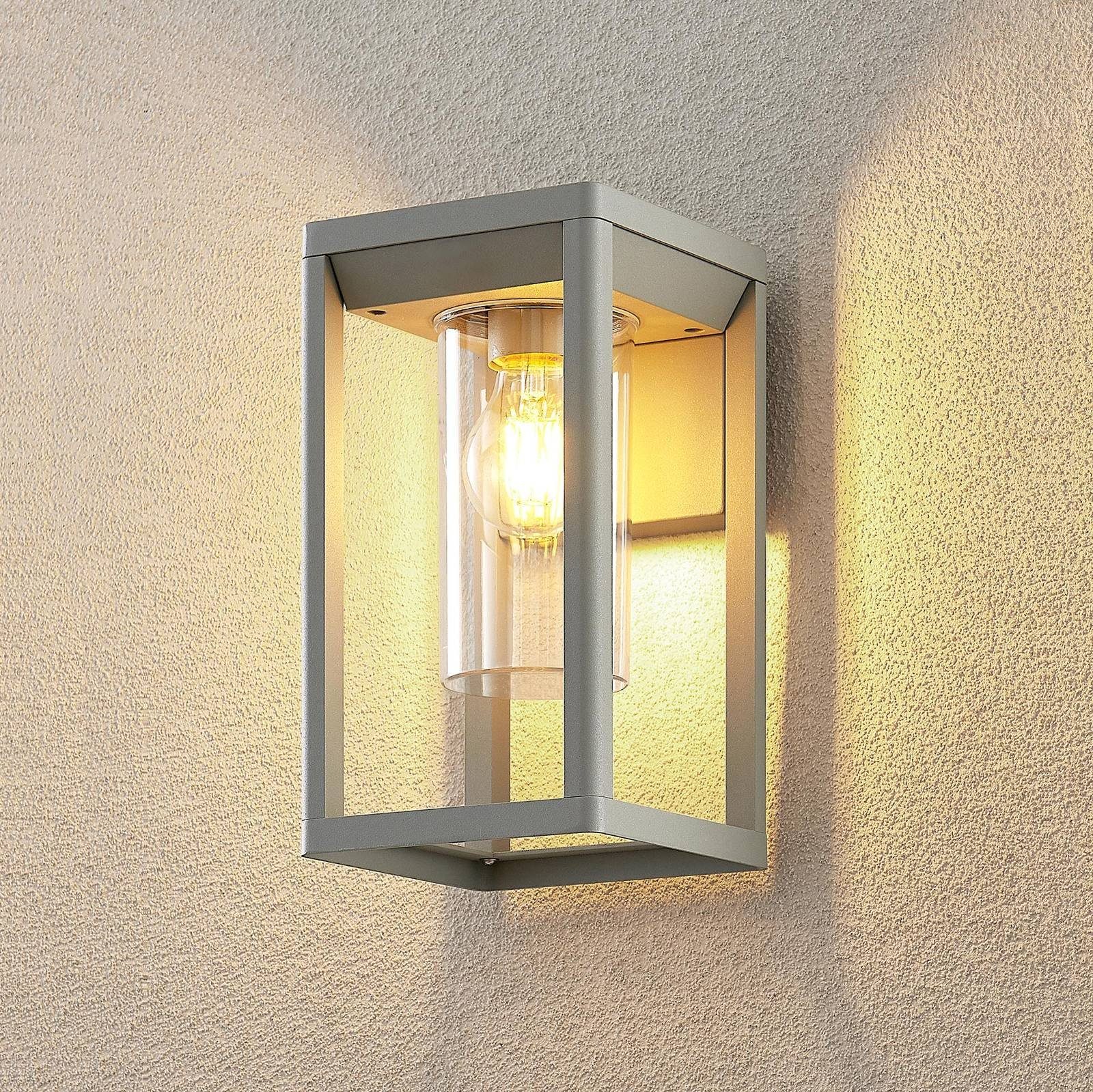Lindby Außen-Wandleuchte Estami, Metall, Alu IP44, 1 x 15 W
