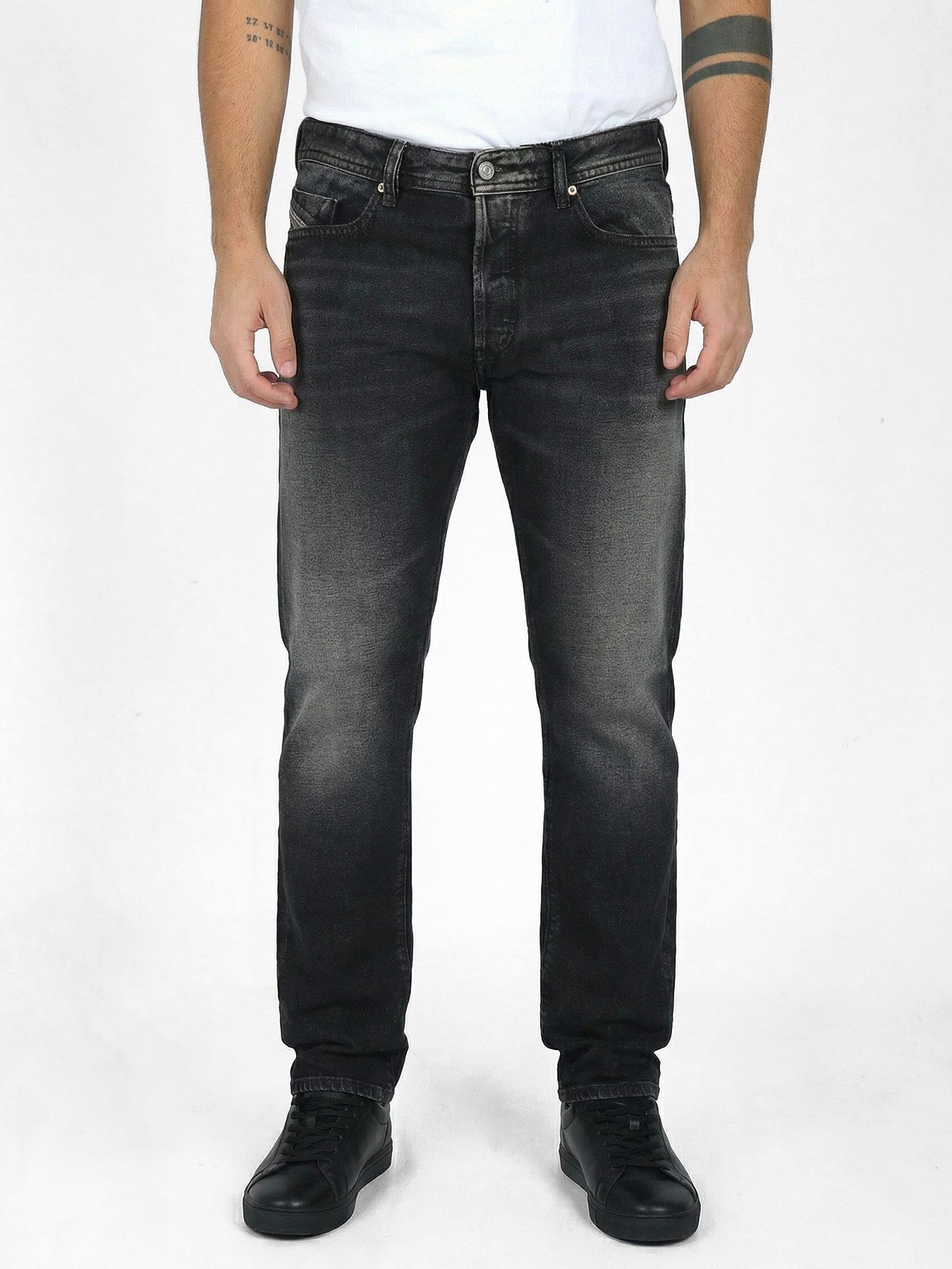 Diesel Tapered-fit-Jeans Regular Fit - BUSTER X R9K38 - Länge:32 ohne Stret günstig online kaufen