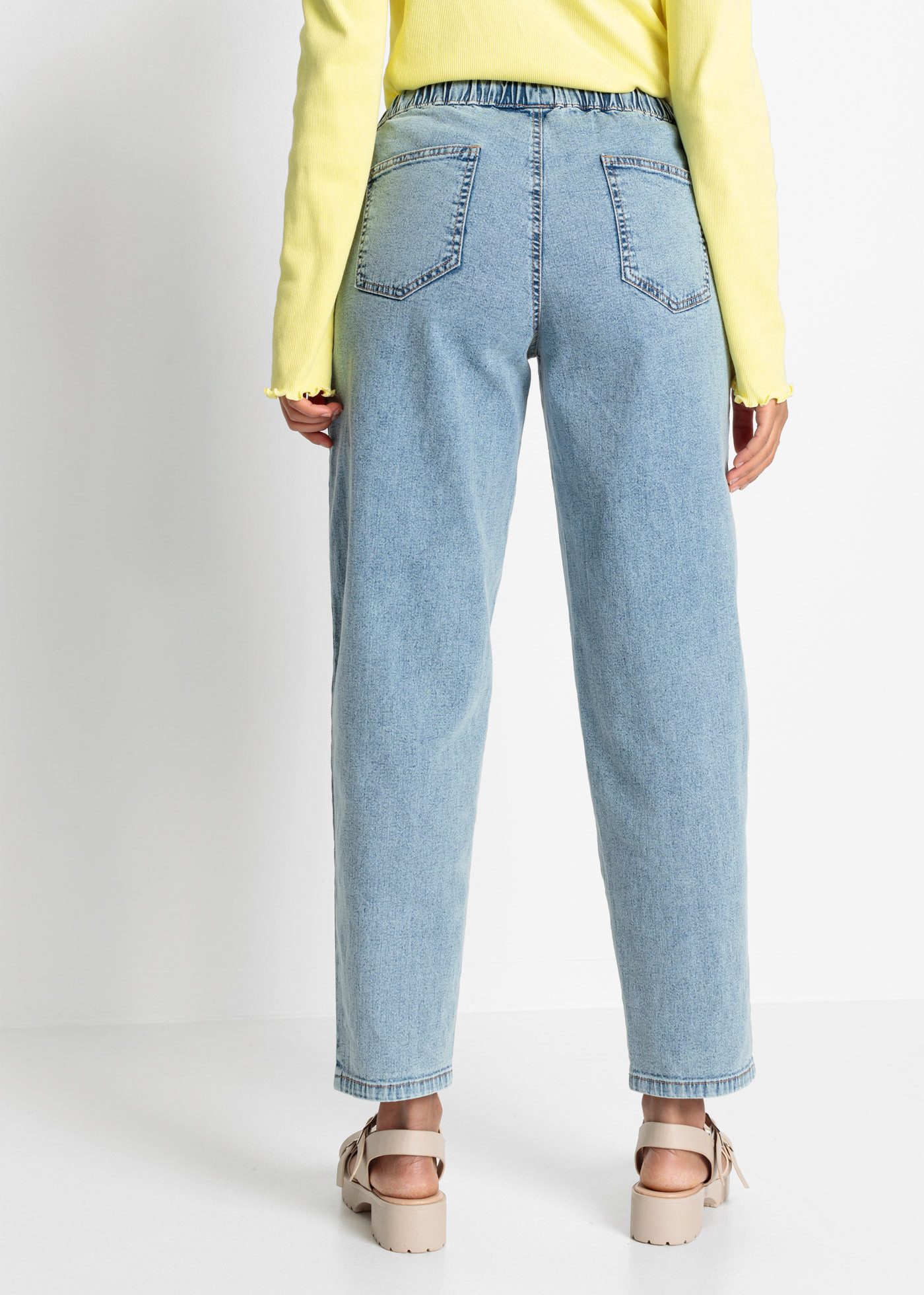 bonprix Loose-fit-Jeans (1-tlg) Barrel-Form, mit Gummibund, mit Elasthan-An günstig online kaufen