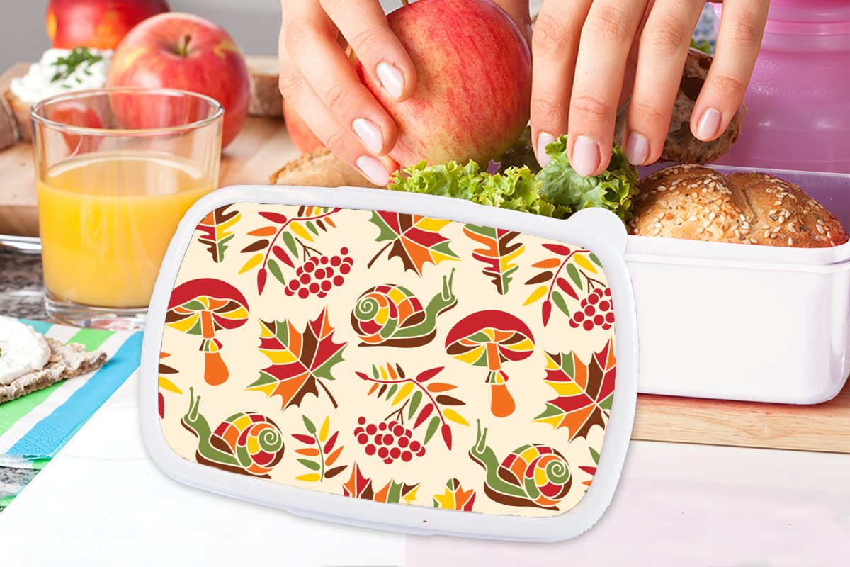 MuchoWow Lunchbox Herbst - und Jungs Brotbox weiß für Schnecken Kunststoff, Brotdose, Muster, Kinder und - Erwachsene, (2-tlg), für Mädchen