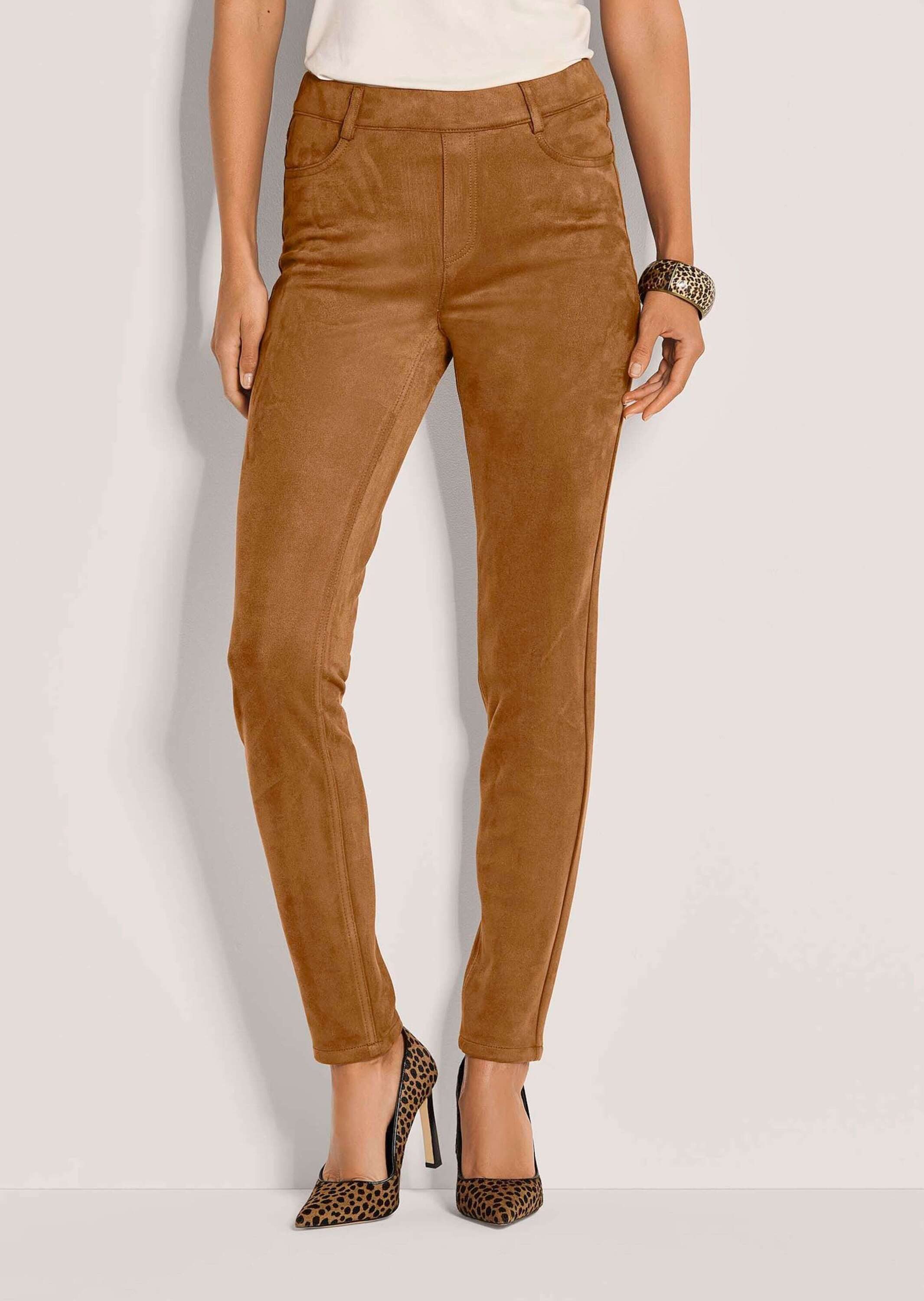 MADELEINE Stoffhose Kurzgröße: Slim Fit Hose in Veloursleder-Optik 7/8-Hose günstig online kaufen
