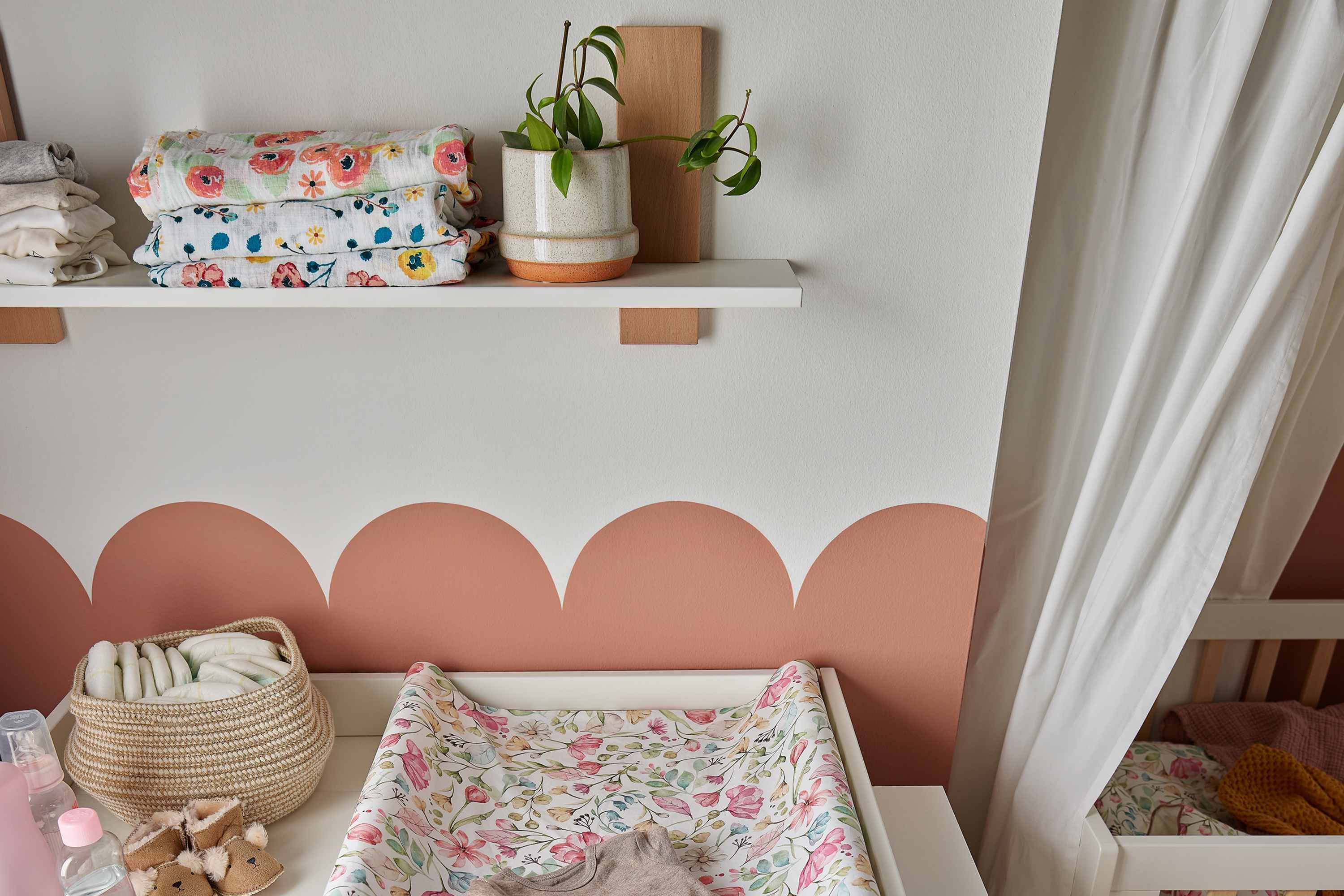 KONSIMO® Wandregal DAMBI Wandregal, hergestellt in der EU, Belastbarkeit 5 kg, Massivholzrahmen aus Buche