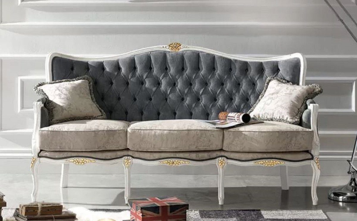 Casa Padrino Sofa Luxus Barock Sofa Grau / Hellgrau / Weiß / Gold - Edles Wohnzimmer Sofa mit elegantem Muster und 2 dekorativen Kissen - Barock Möbel - Luxus Qualität - Made in Italy