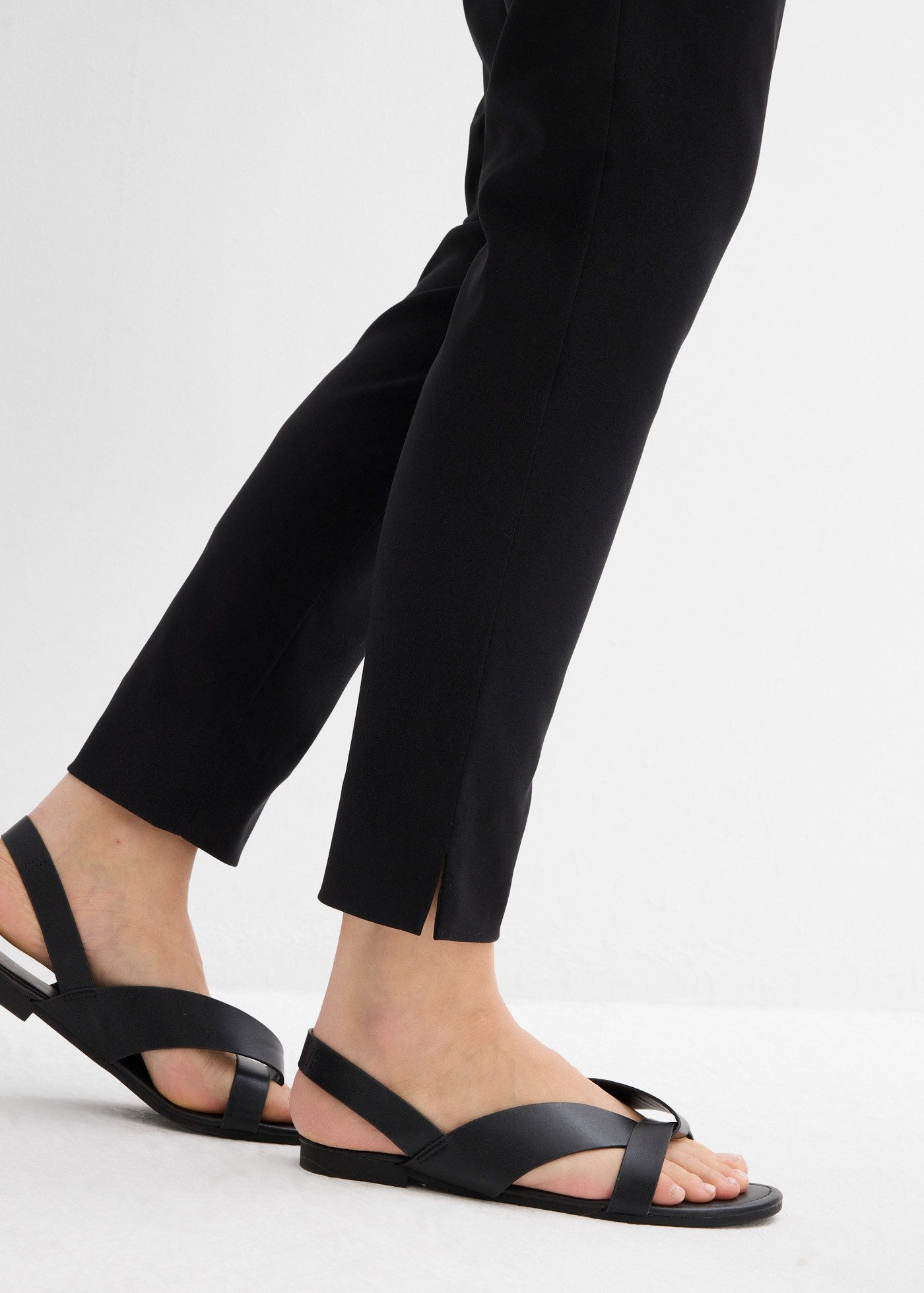 bonprix Umstandshose im Chino-Stil, mit Gummizügen und bequemem Jersey-Einsatz am Bauch