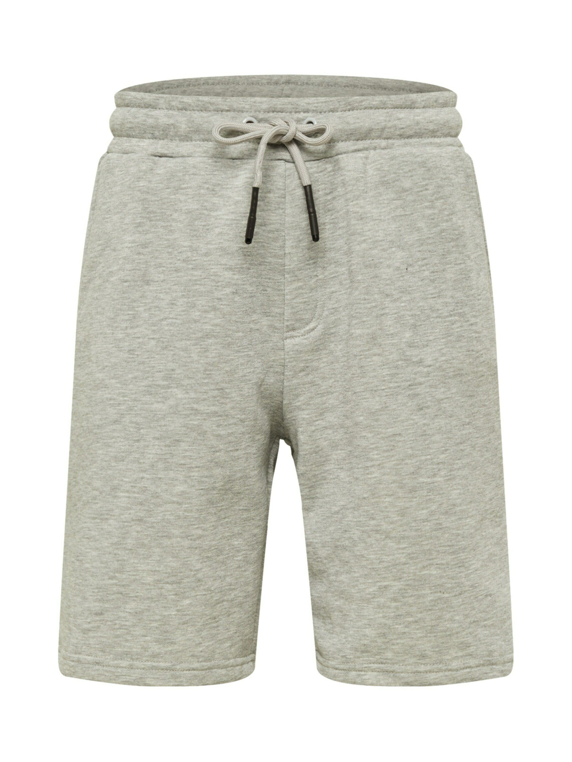 Shorts Ceres