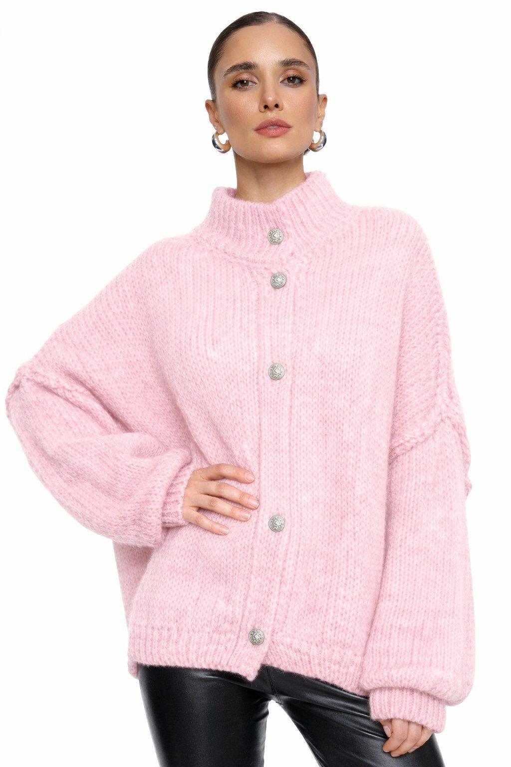 Worldclassca Cardigan WORLDCLASSCA Damen Cardigan Oversize Strickjacke mit Knöpfen Fashion Neue Kollektion - Stilvolle und gemütliche Strickmode für Damen