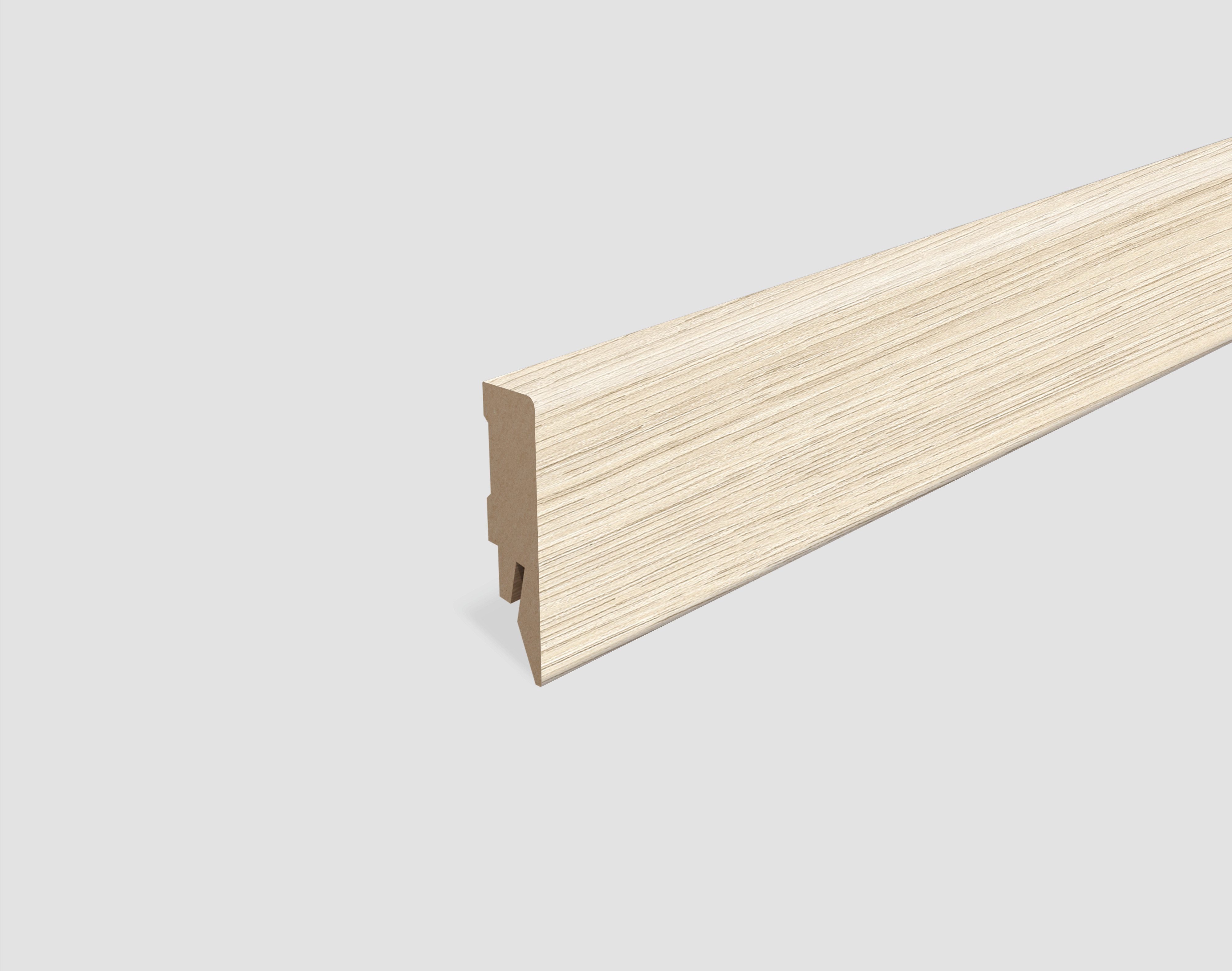 Sockelleiste L615