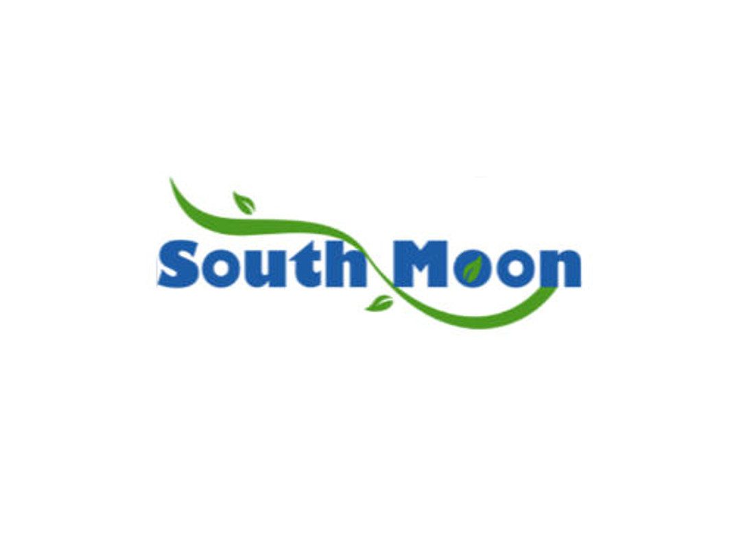 SOUTH MOON