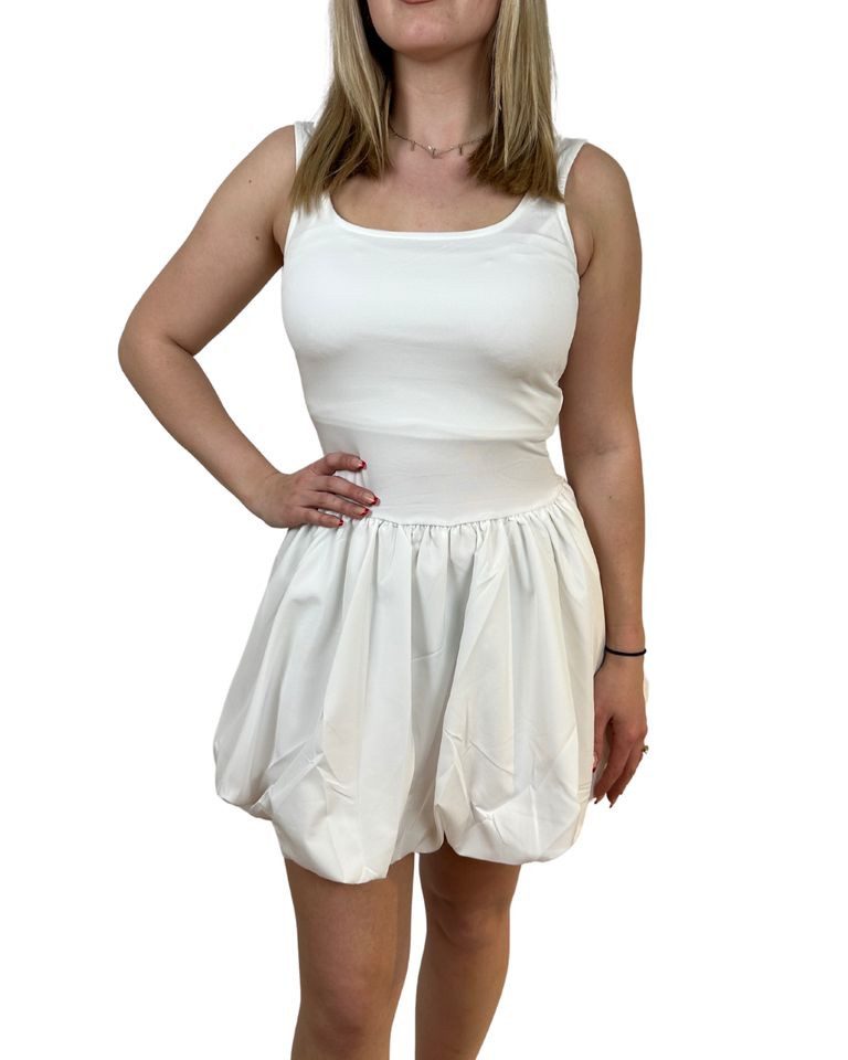 Minikleid - elegantes Minikleid mit einem figurbetonten Oberteil
